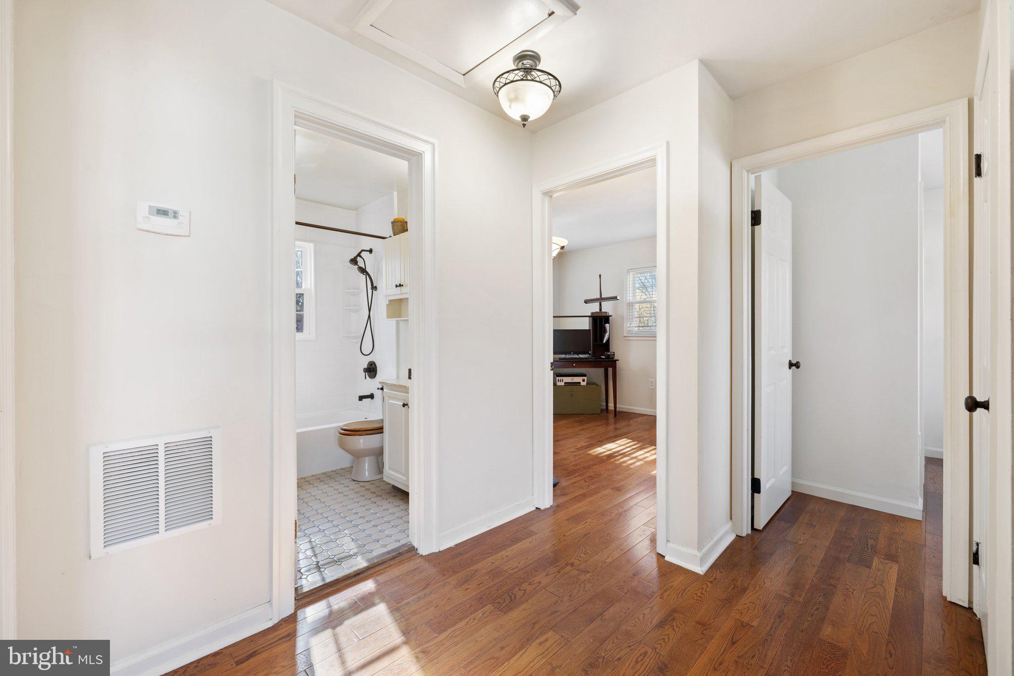 DALE CITY - Residential