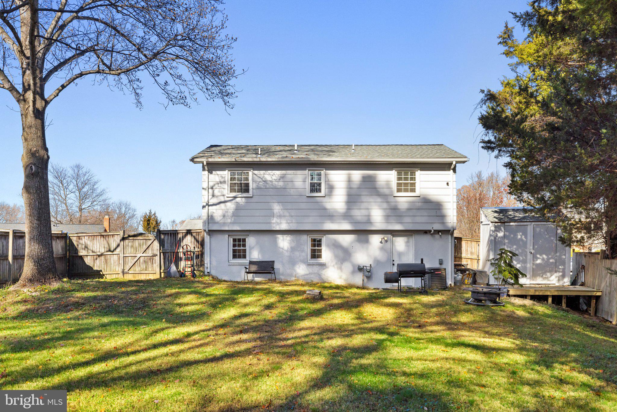 DALE CITY - Residential