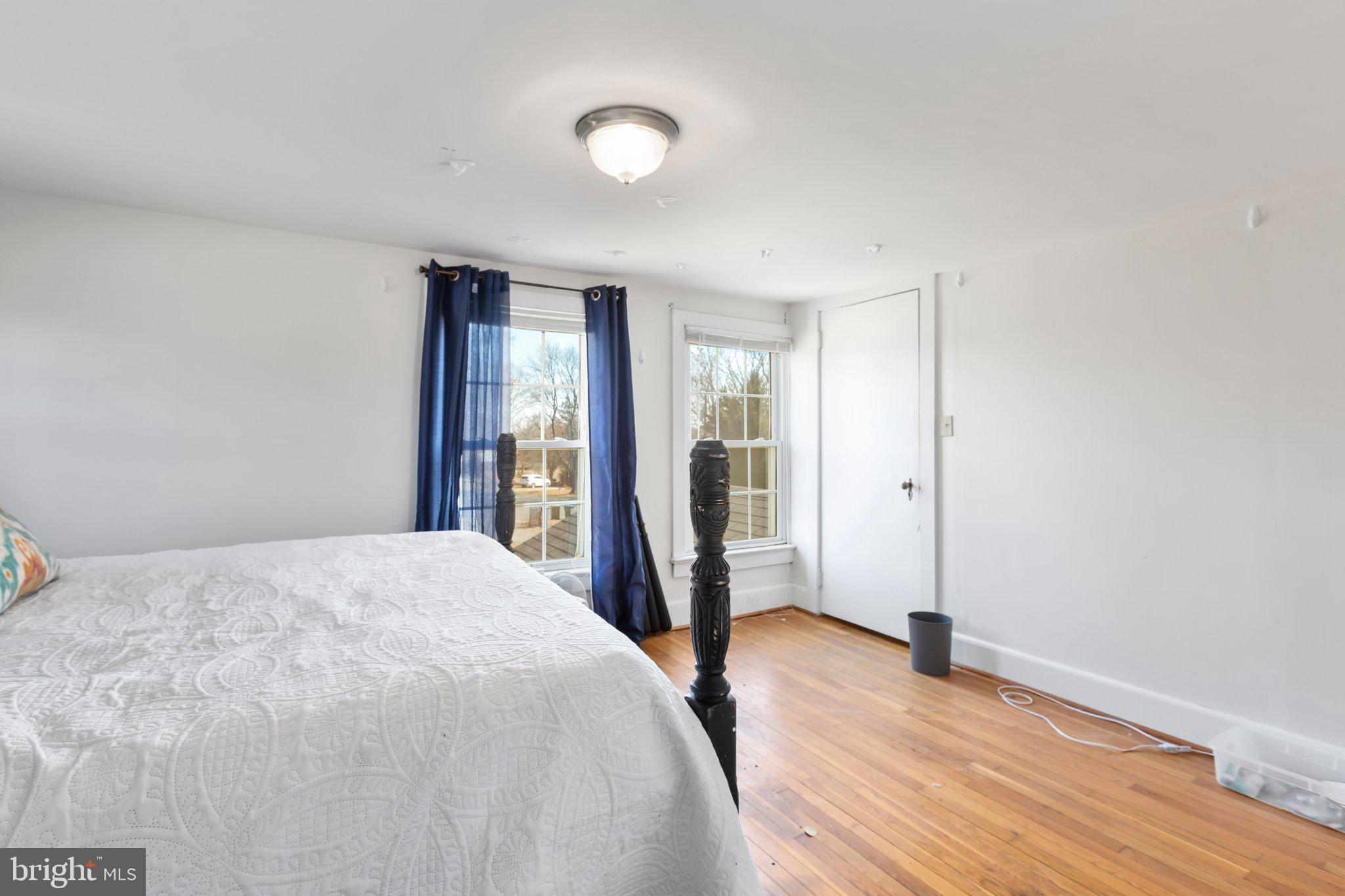 SPRING VALLEY - Residential