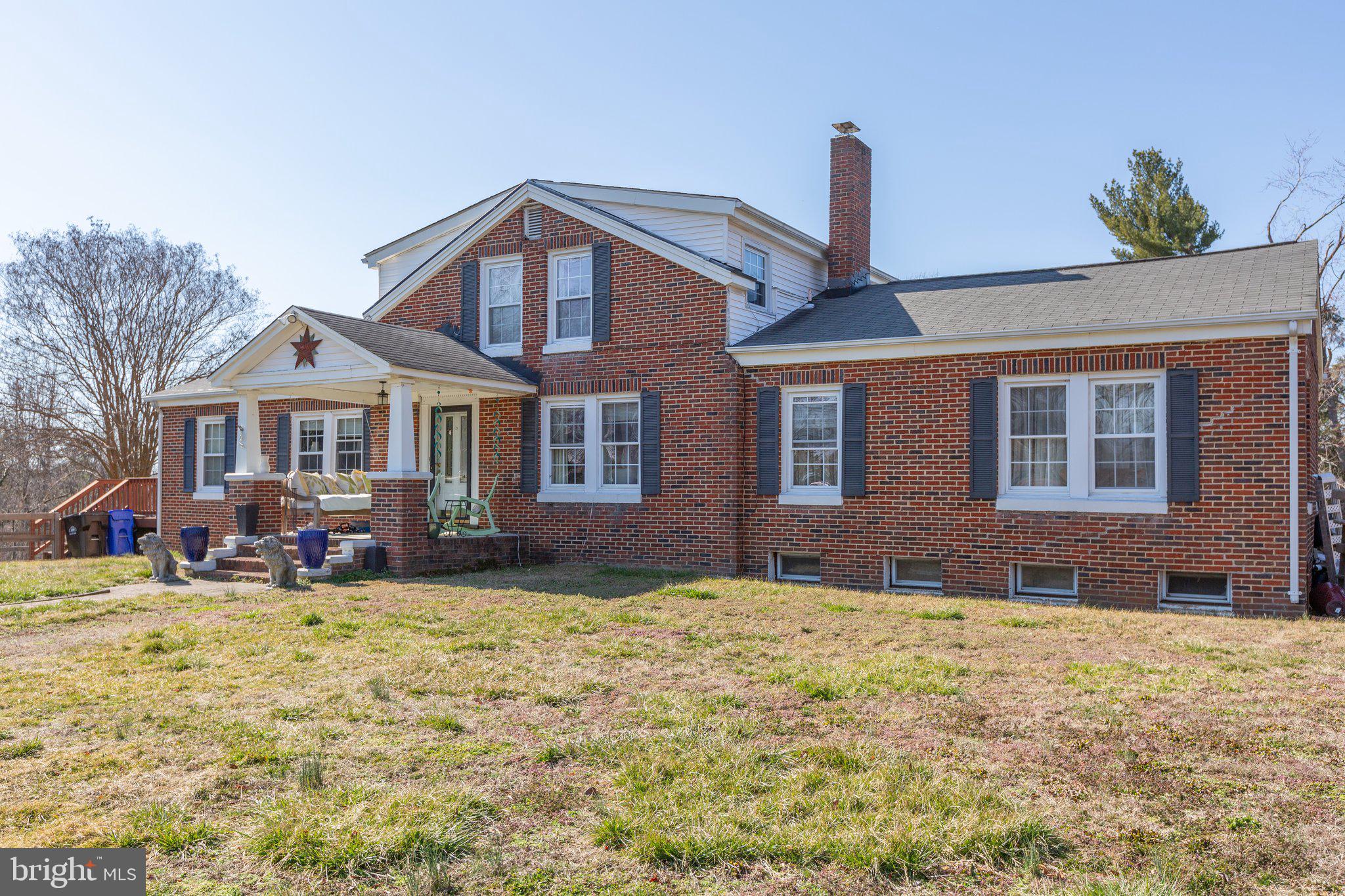 SPRING VALLEY - Residential