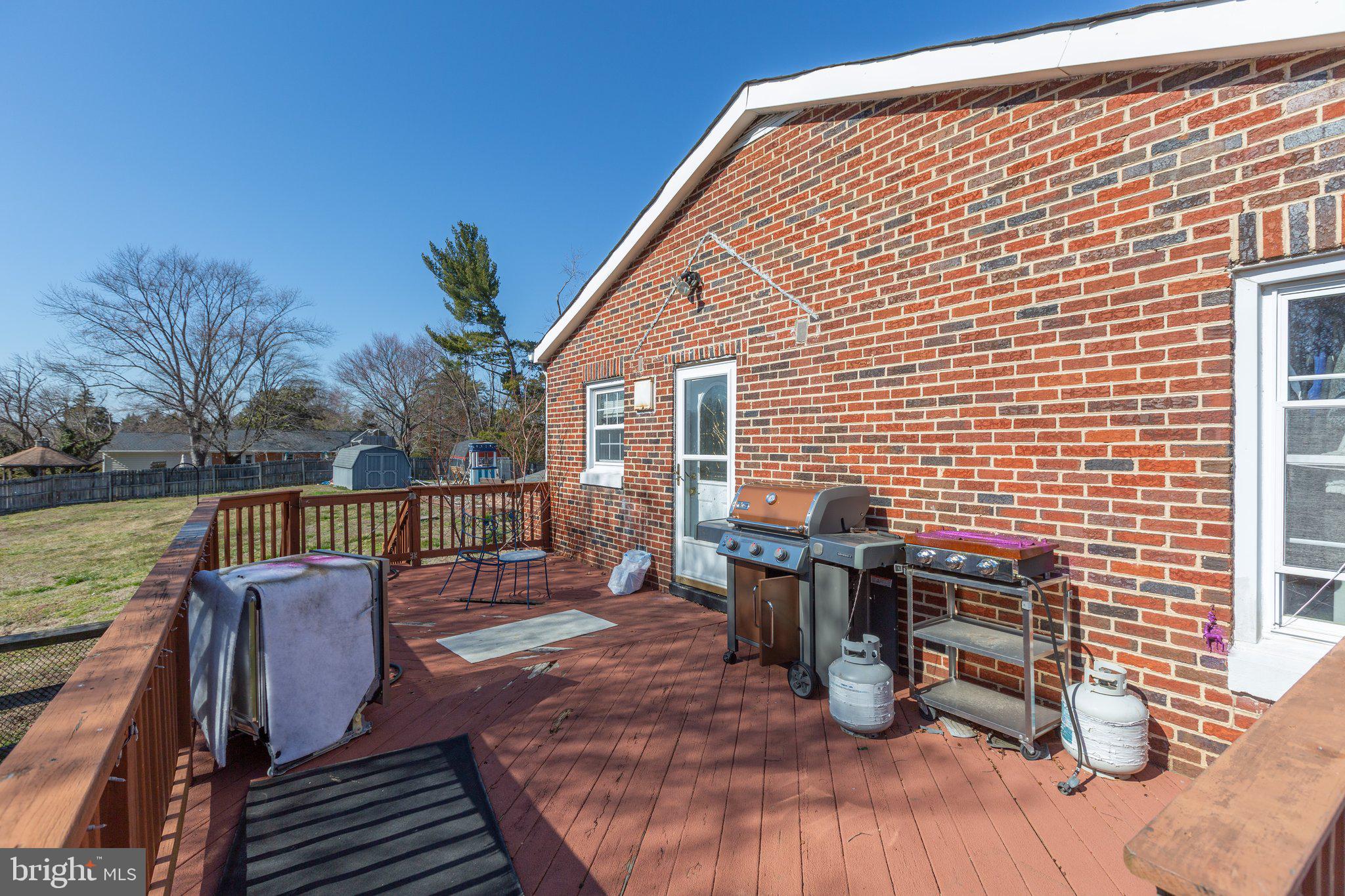 SPRING VALLEY - Residential