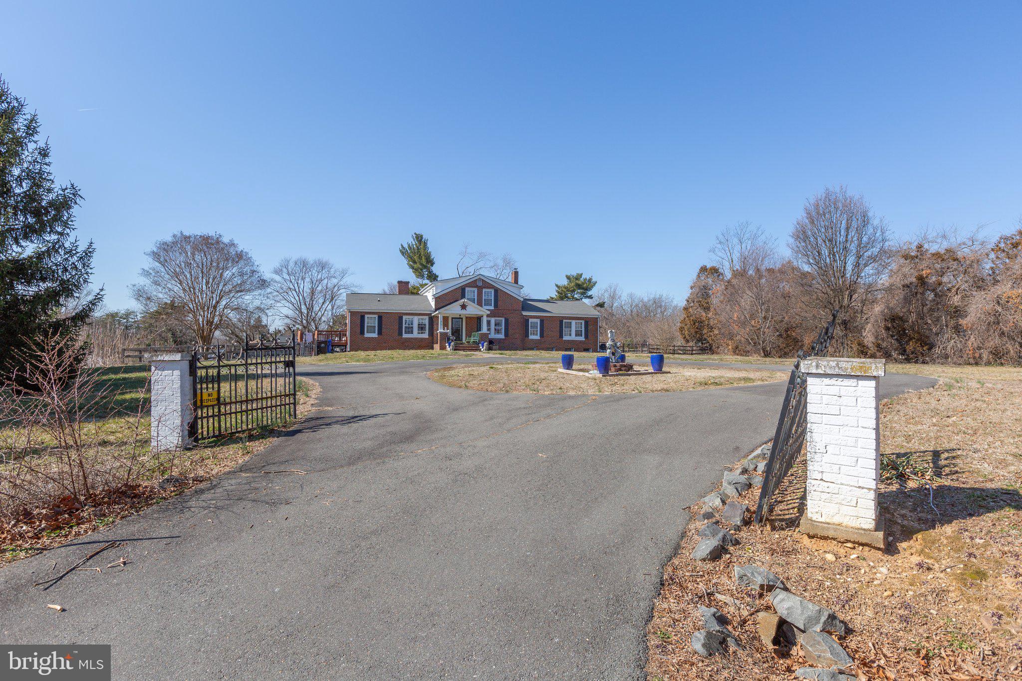 SPRING VALLEY - Residential