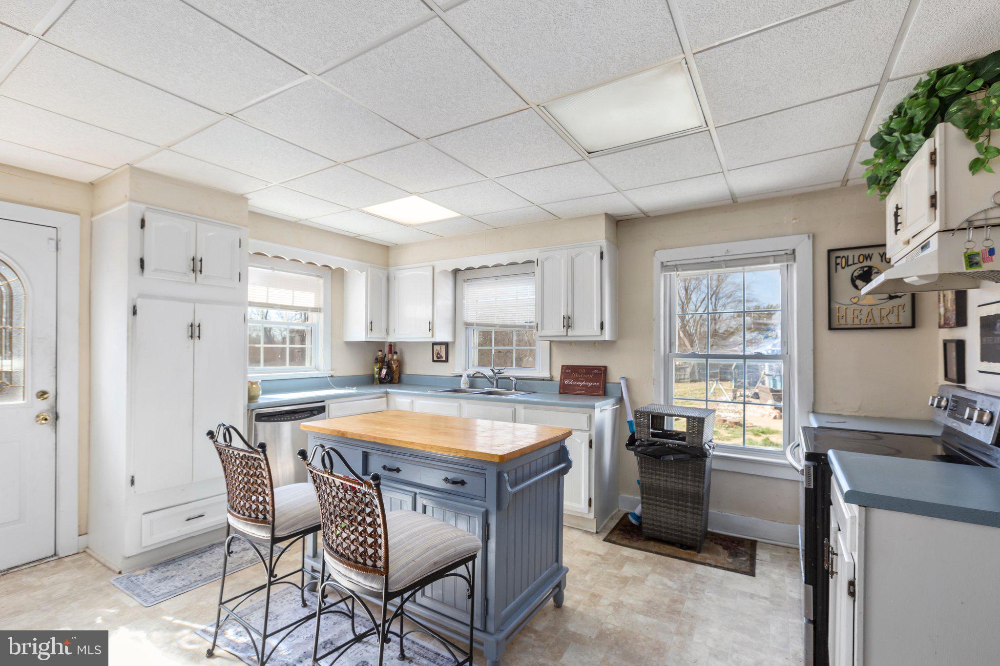 SPRING VALLEY - Residential