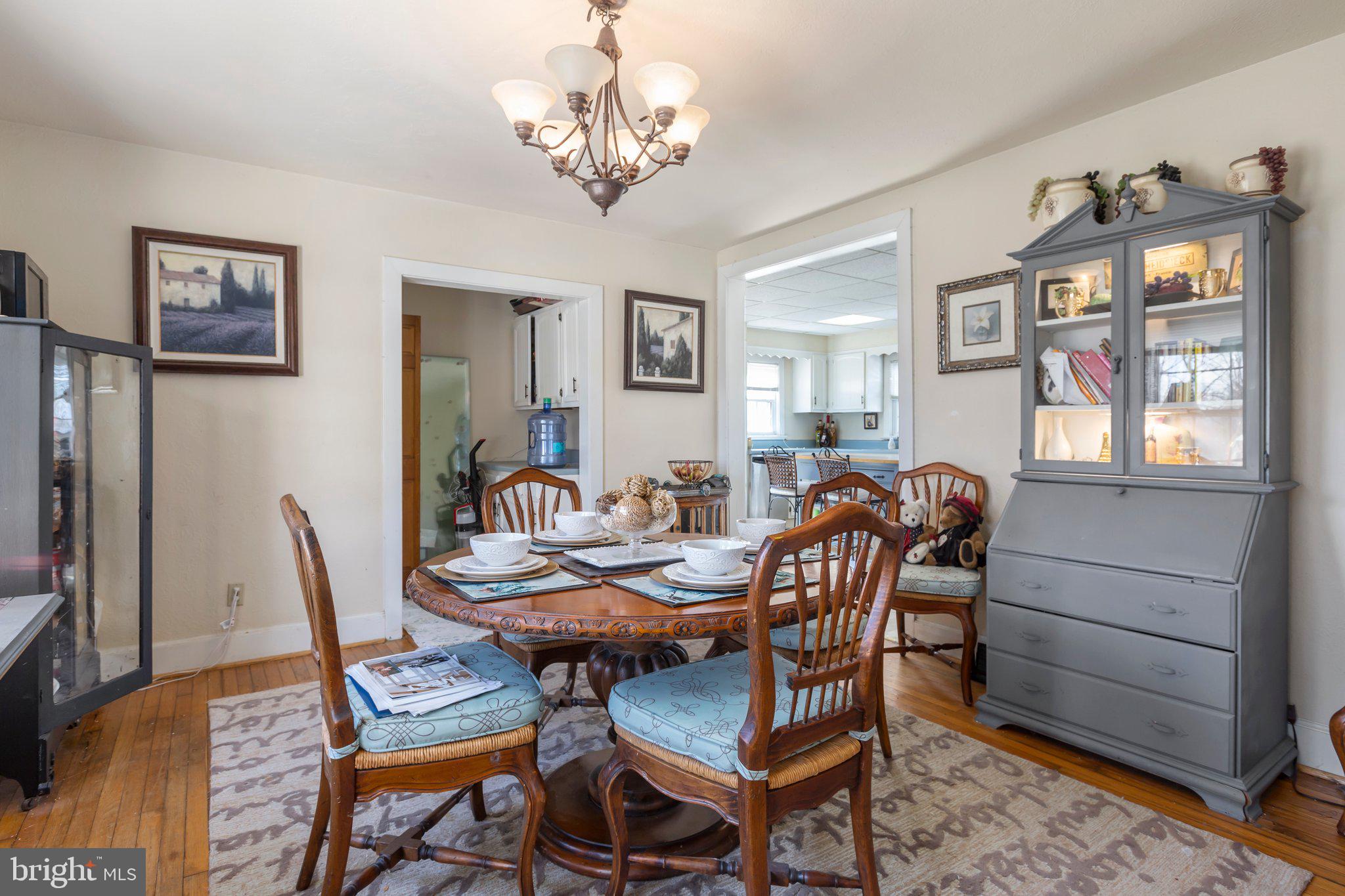 SPRING VALLEY - Residential