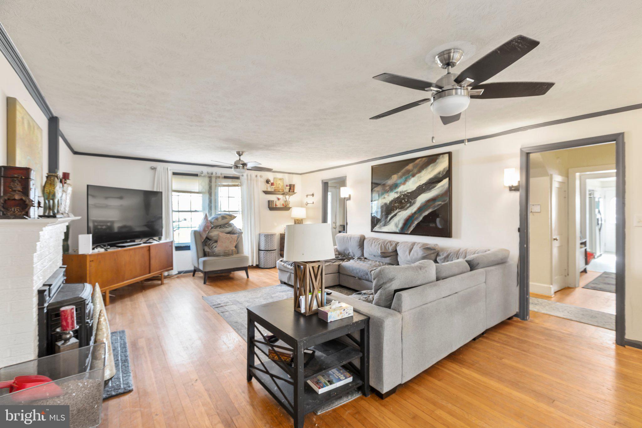 SPRING VALLEY - Residential