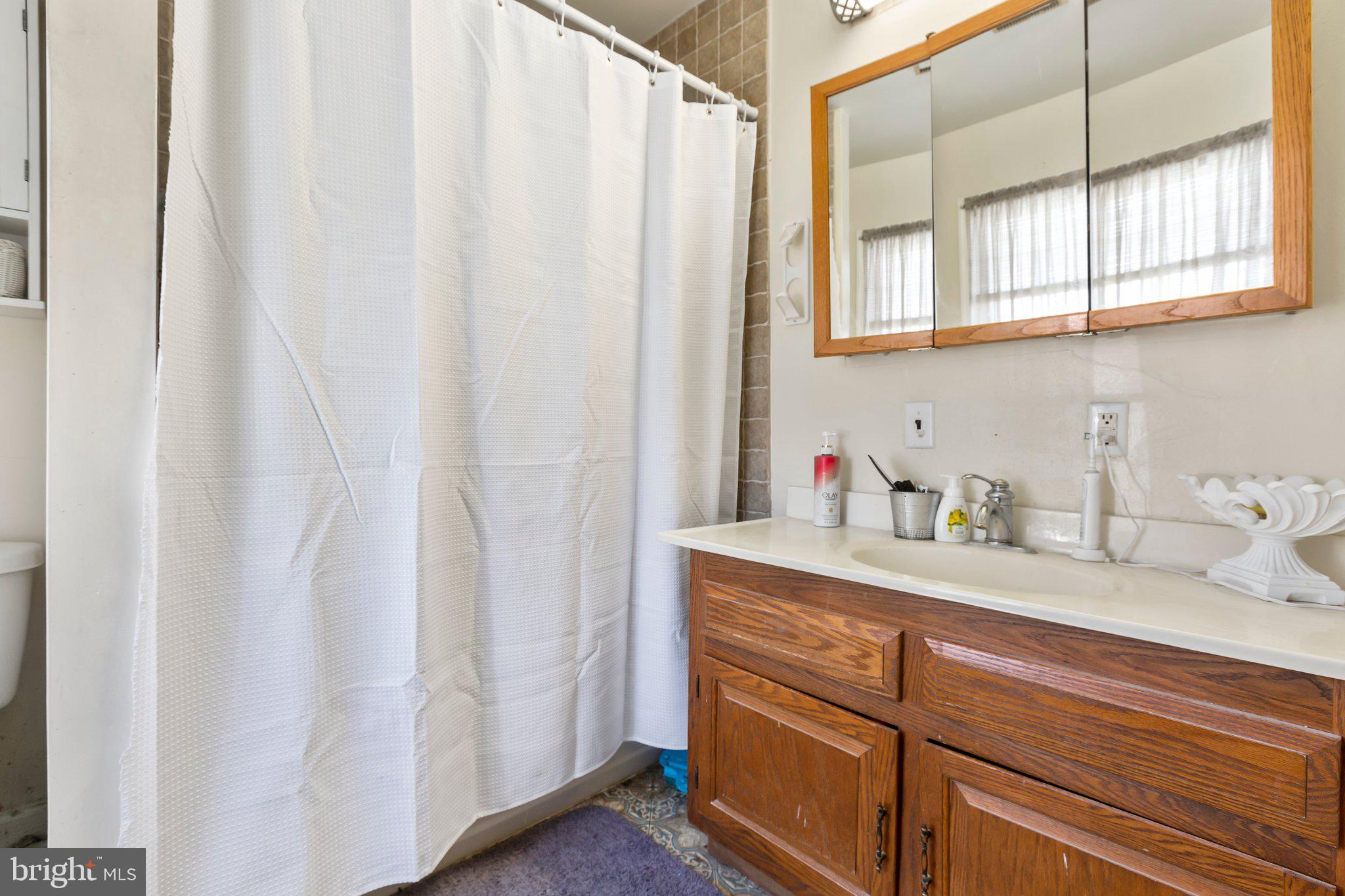 SPRING VALLEY - Residential