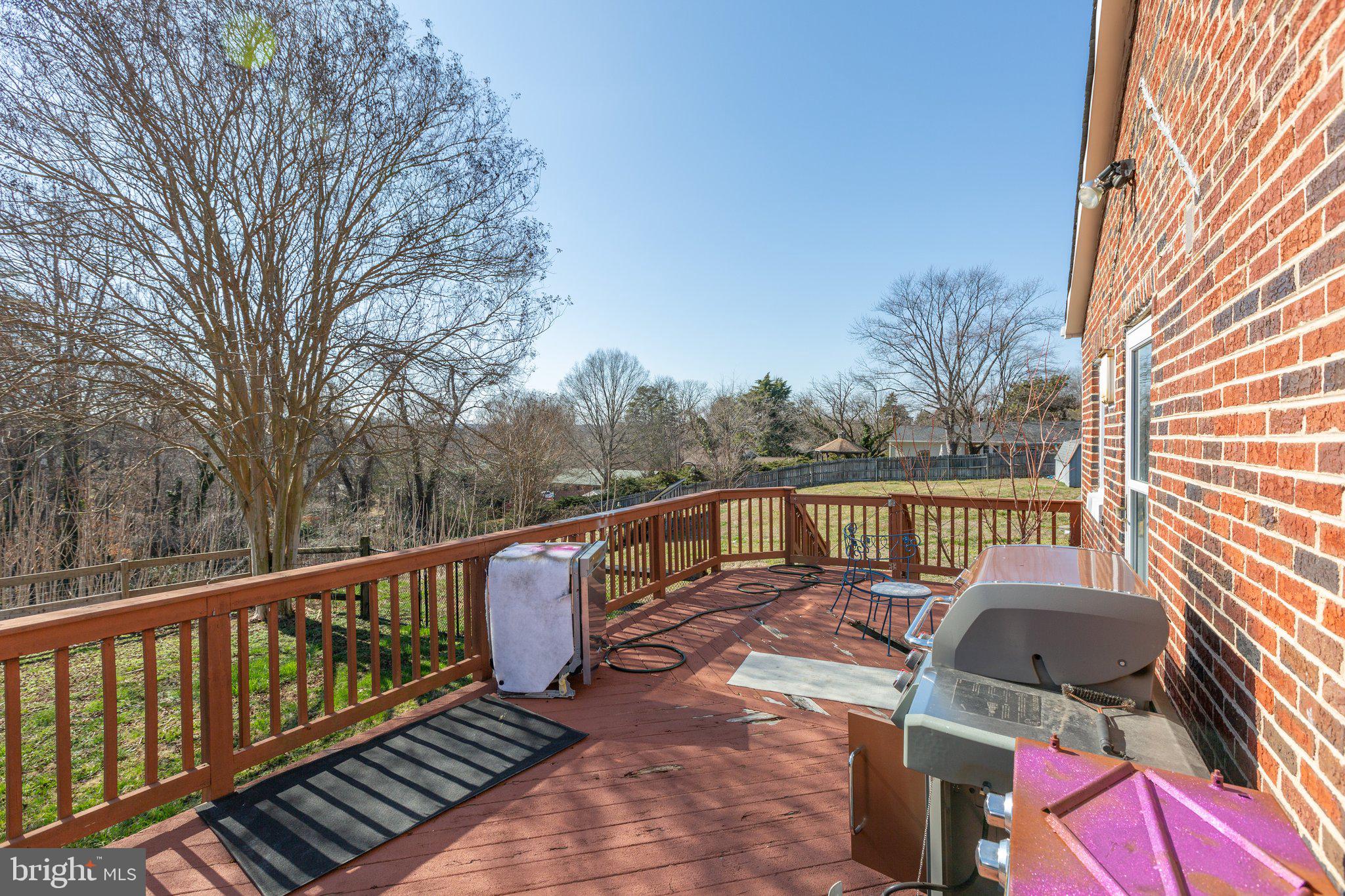 SPRING VALLEY - Residential