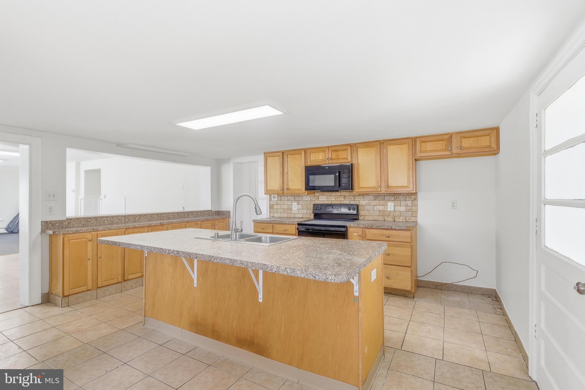 NAMAANS CREEK - Residential