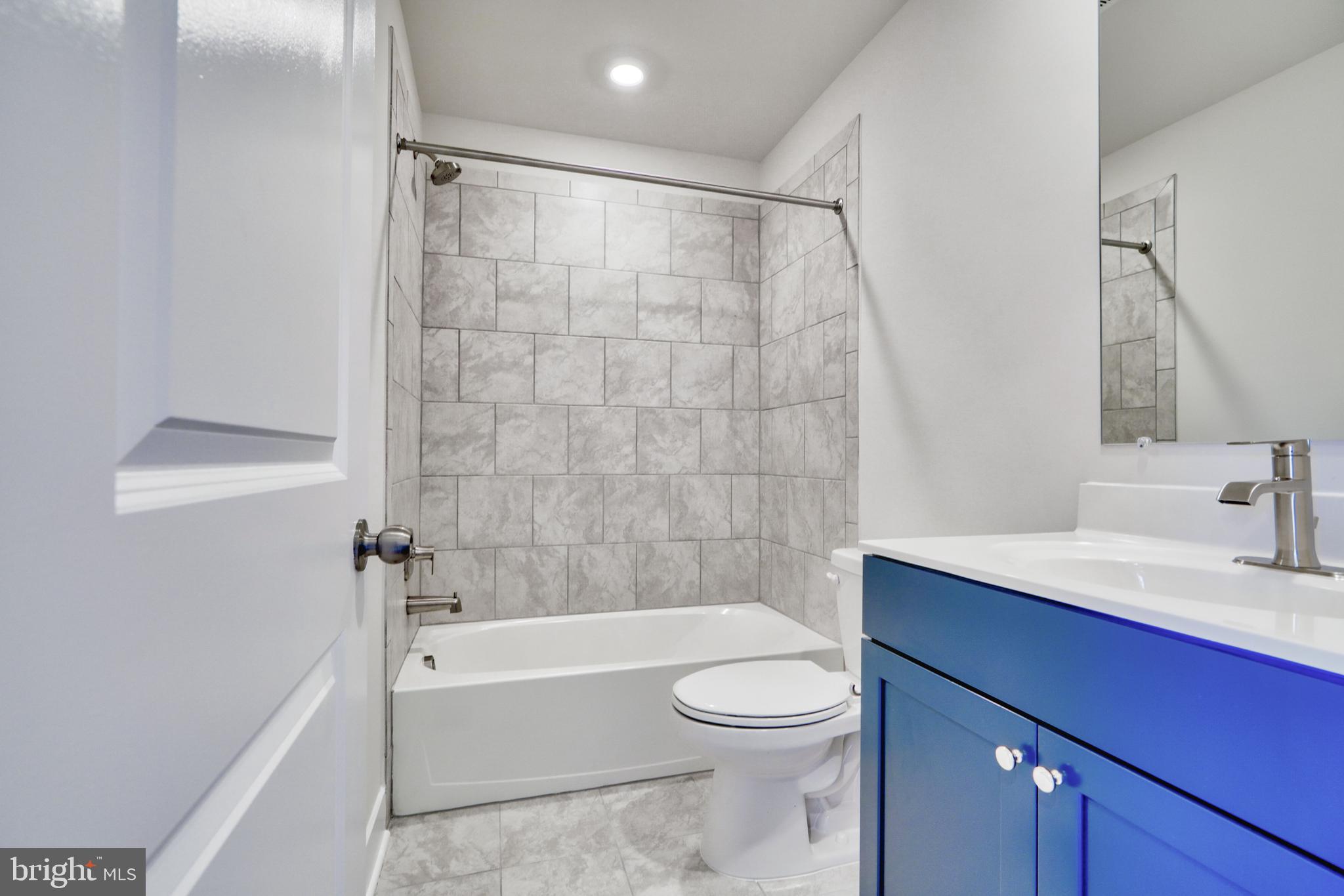 PATAPSCO GLEN - Residential Lease
