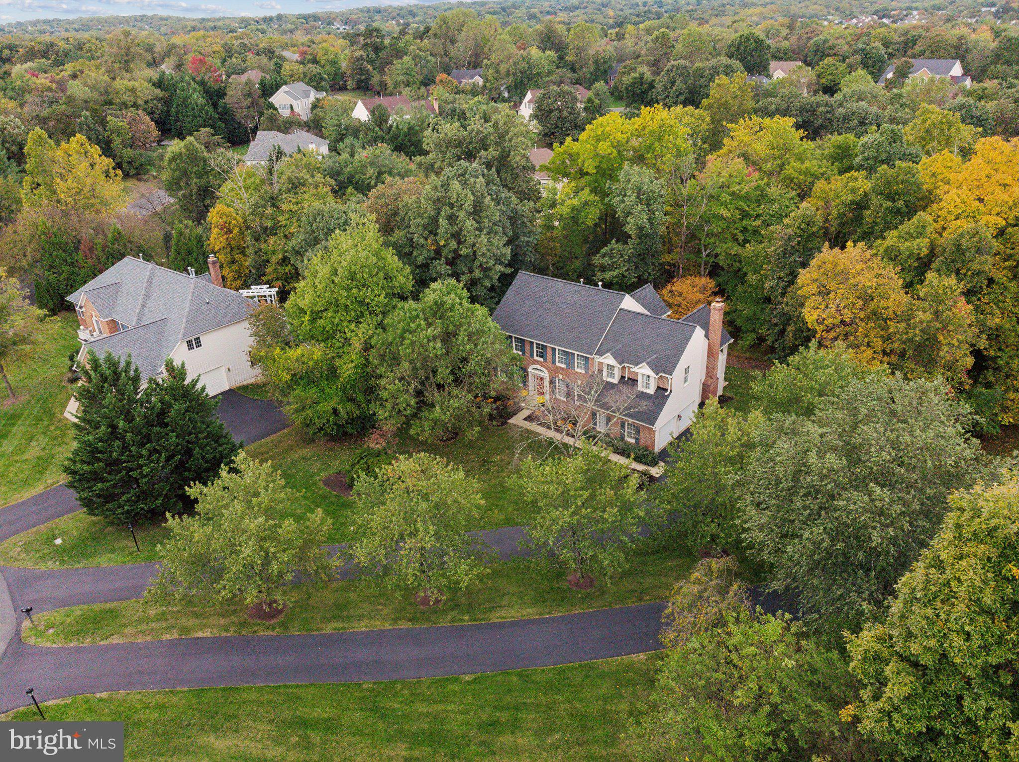 GRAND HAMPTONS II - Residential