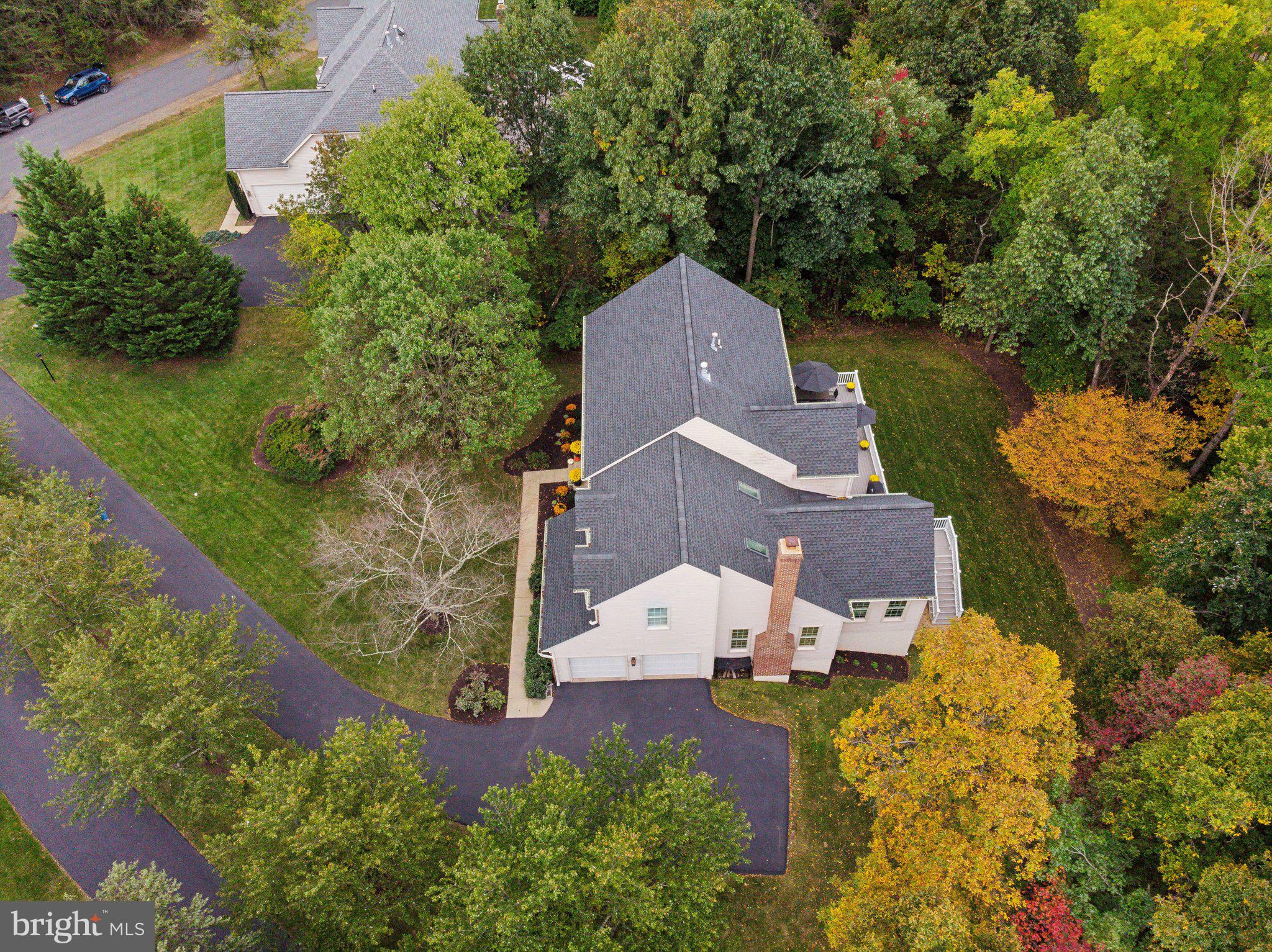 GRAND HAMPTONS II - Residential