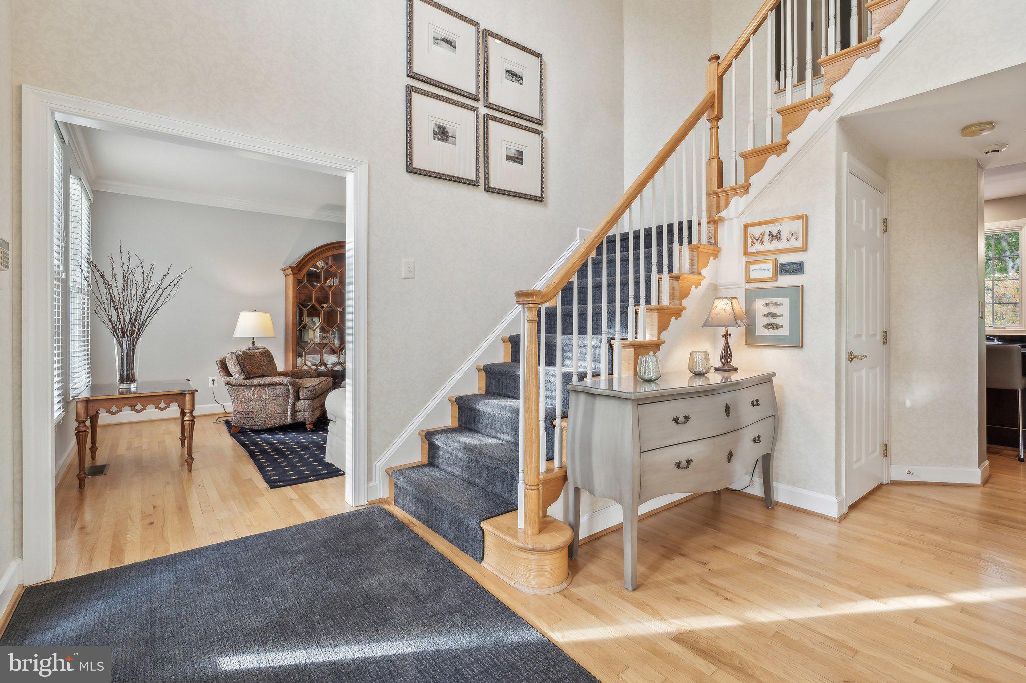 GRAND HAMPTONS II - Residential