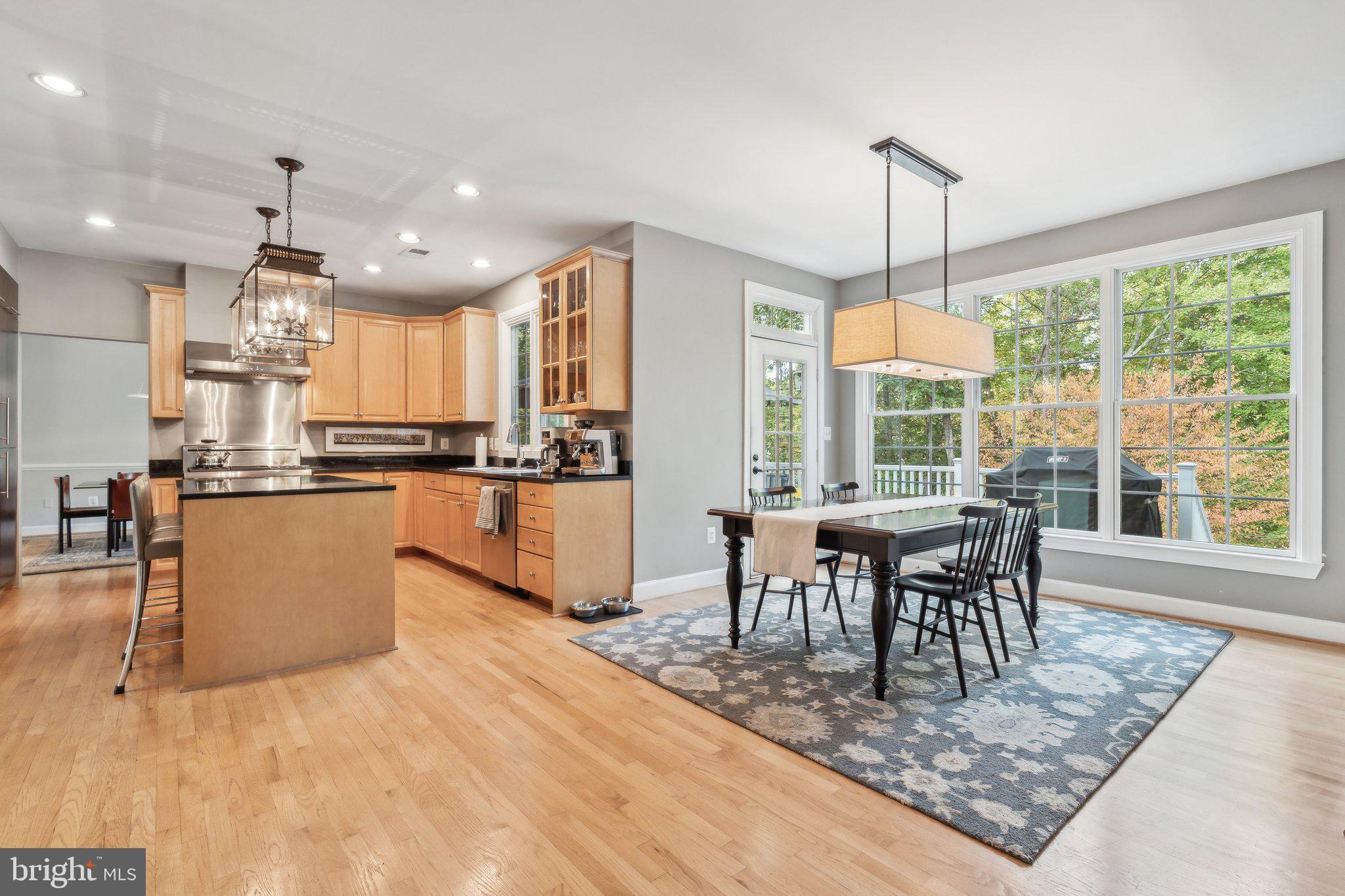 GRAND HAMPTONS II - Residential