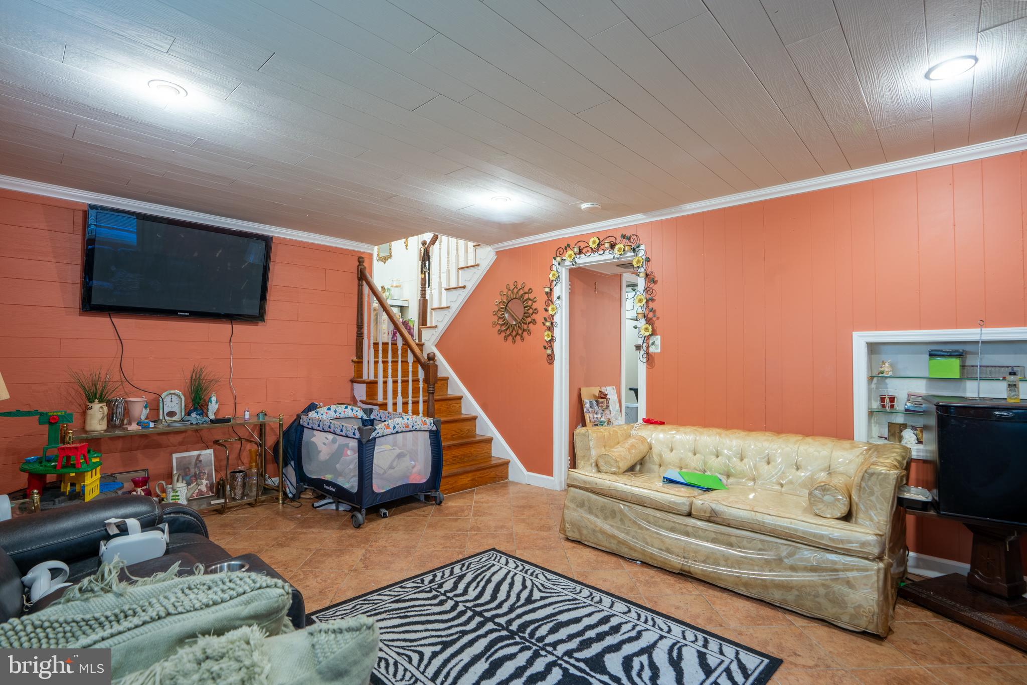 GREENWOOD KNOLLS - Residential