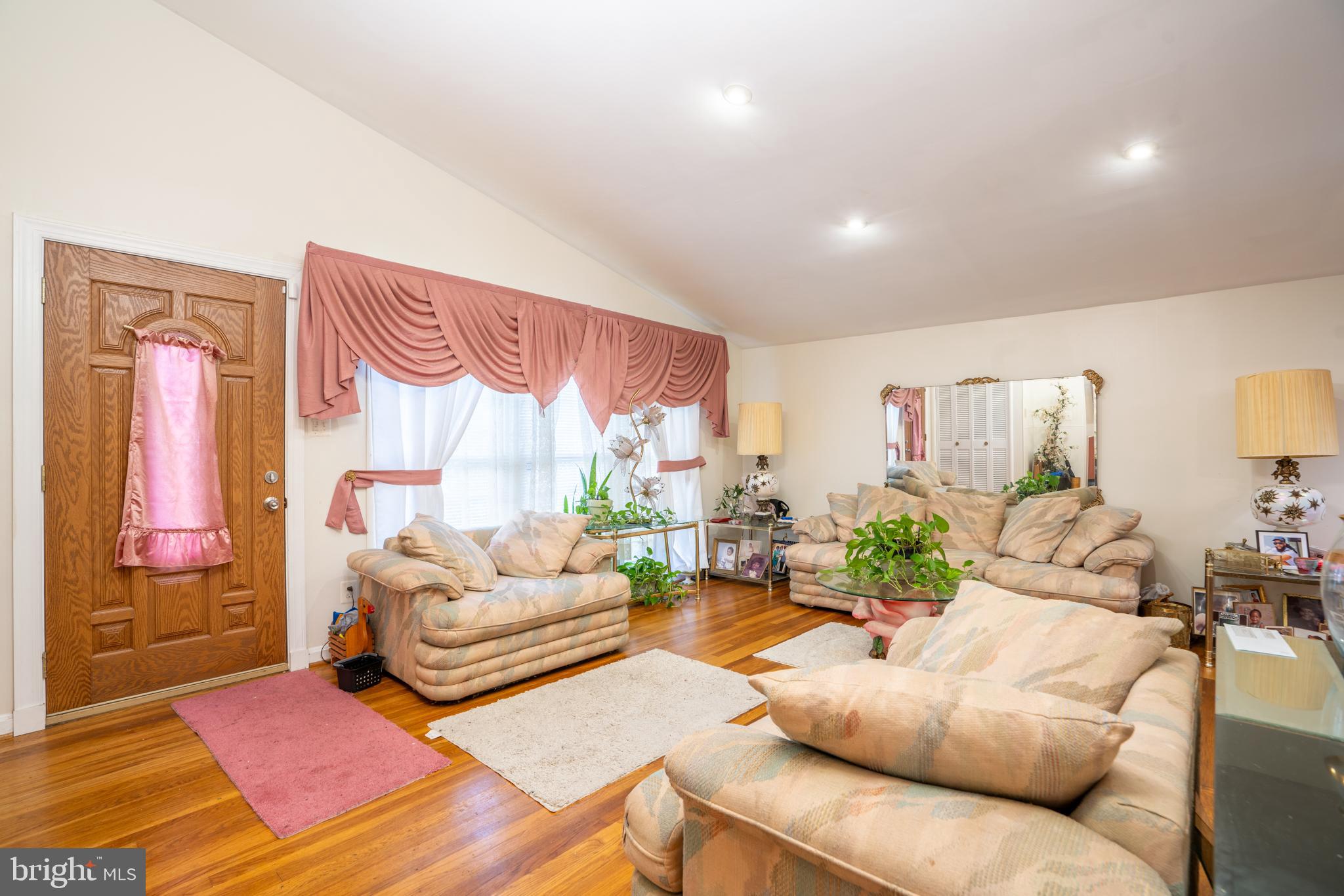 13206 MAY COURT