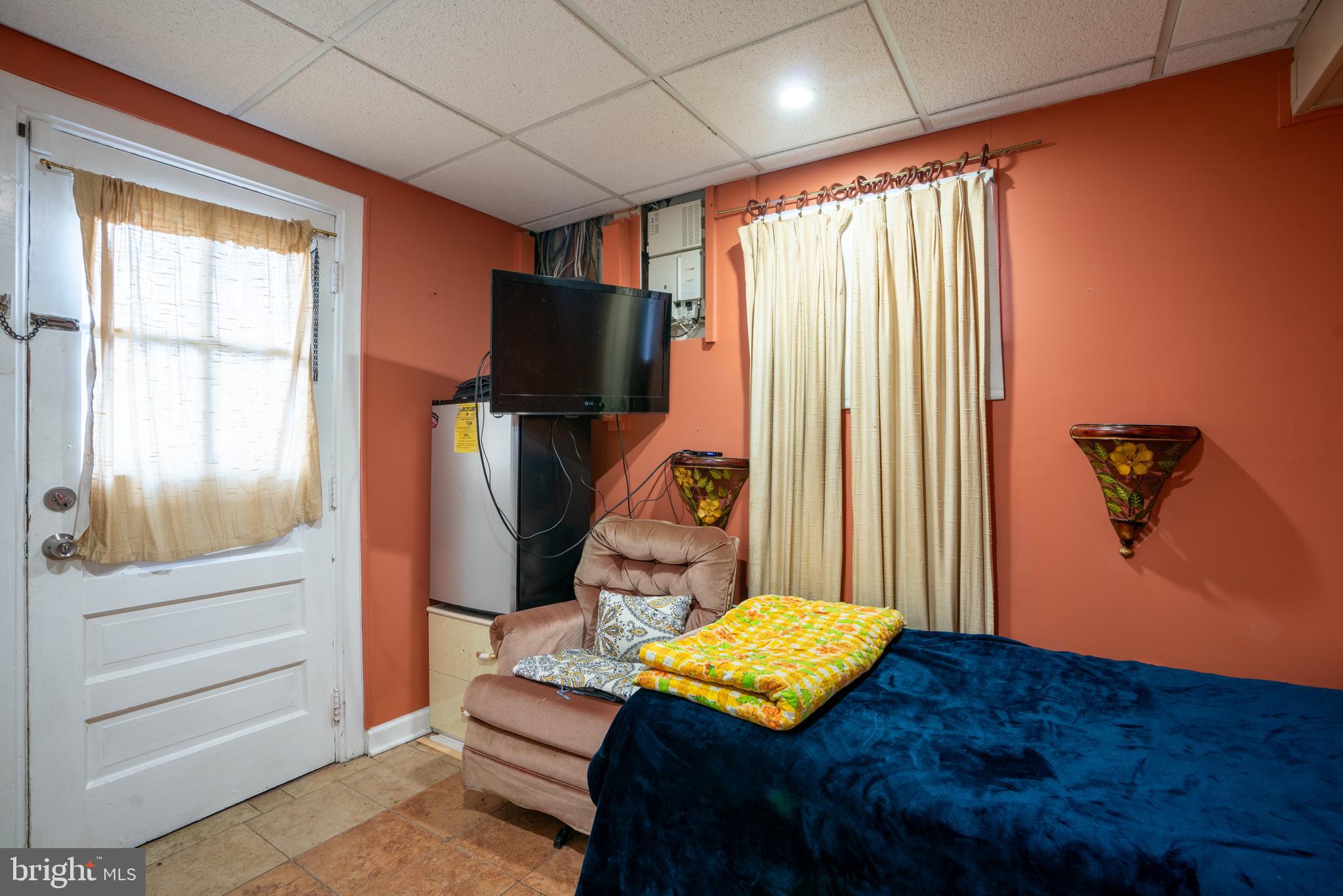 GREENWOOD KNOLLS - Residential