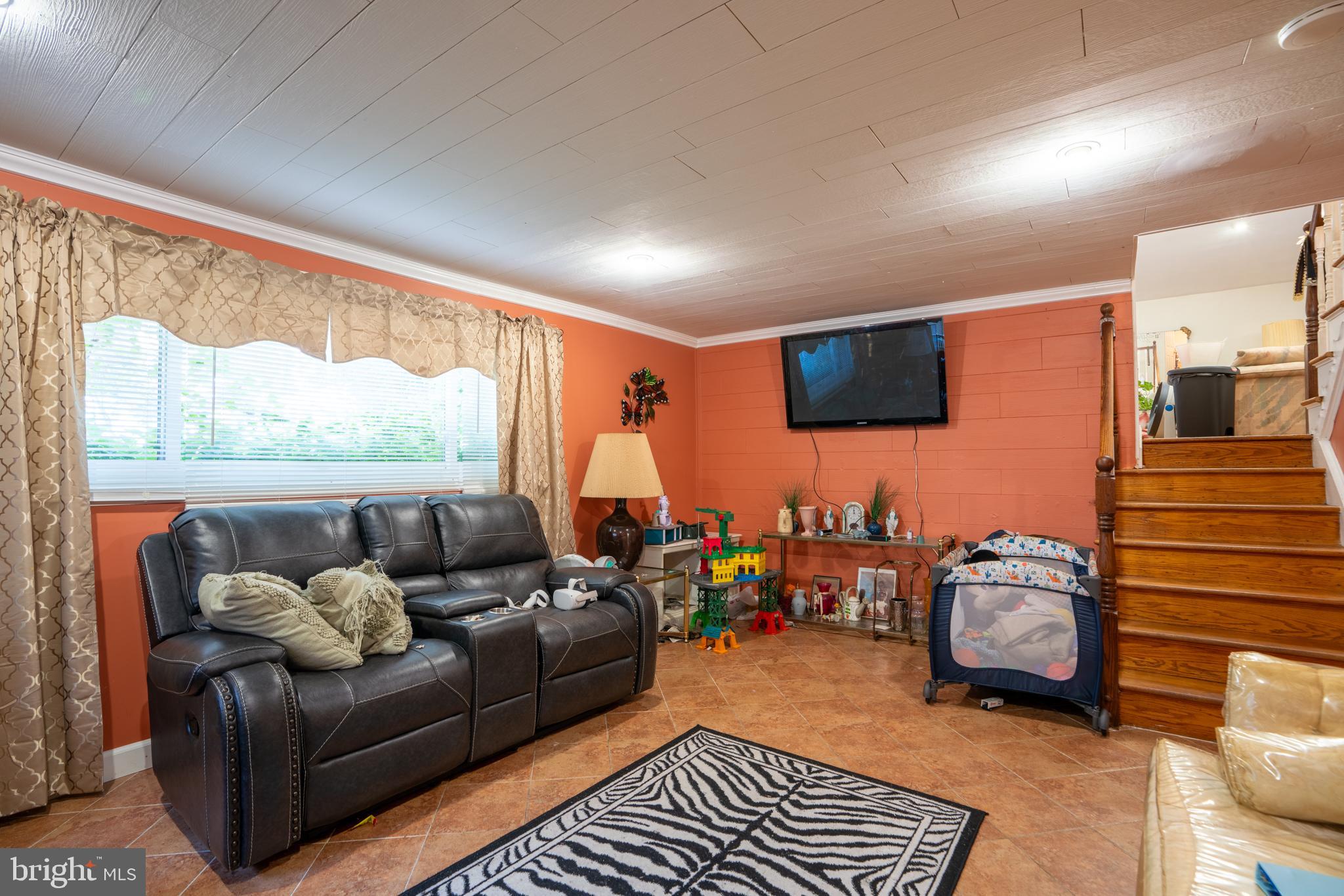 GREENWOOD KNOLLS - Residential