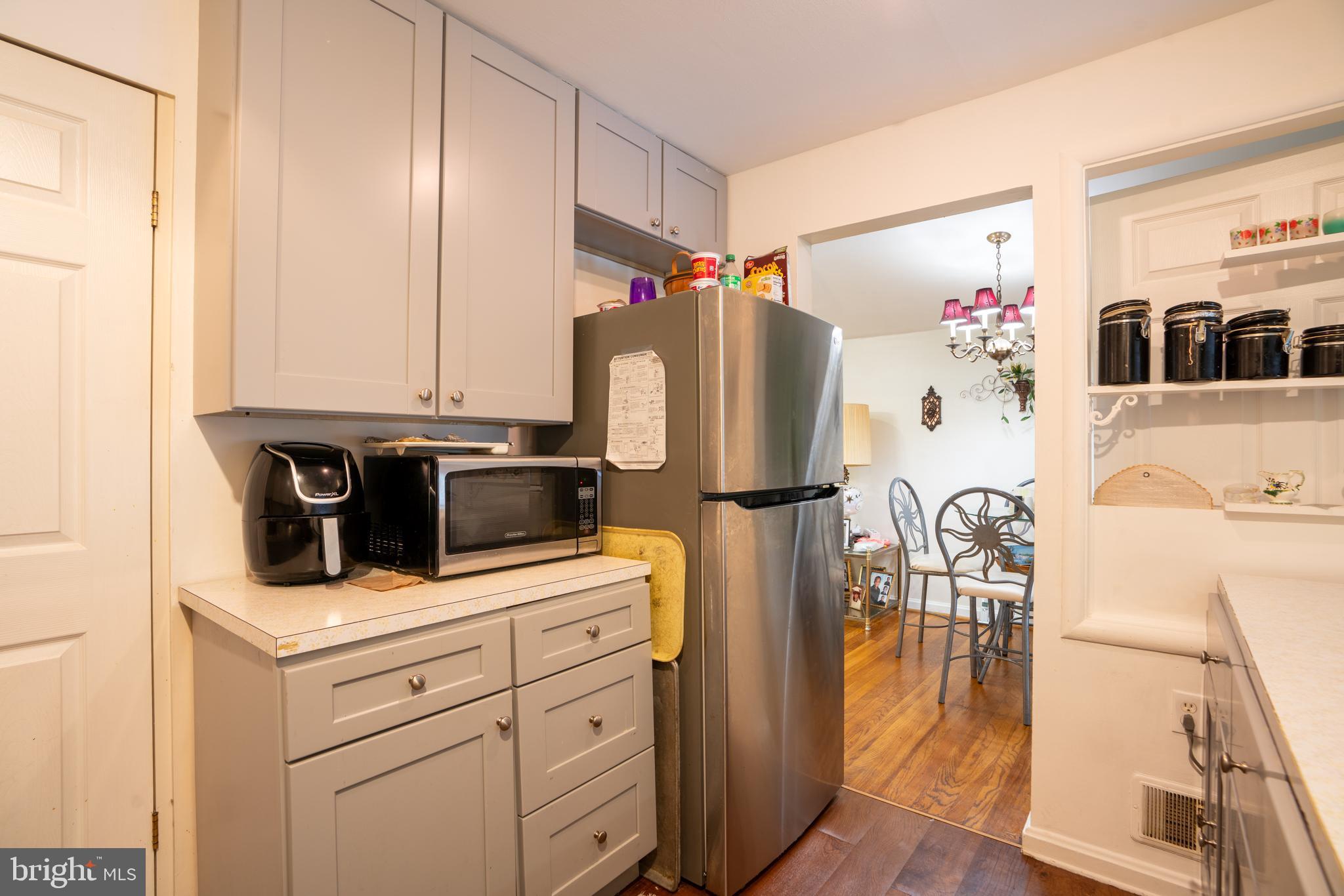 GREENWOOD KNOLLS - Residential