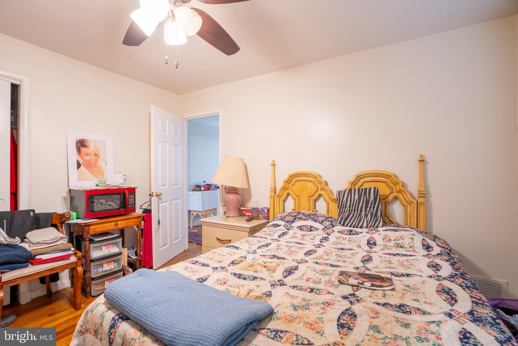 GREENWOOD KNOLLS - Residential