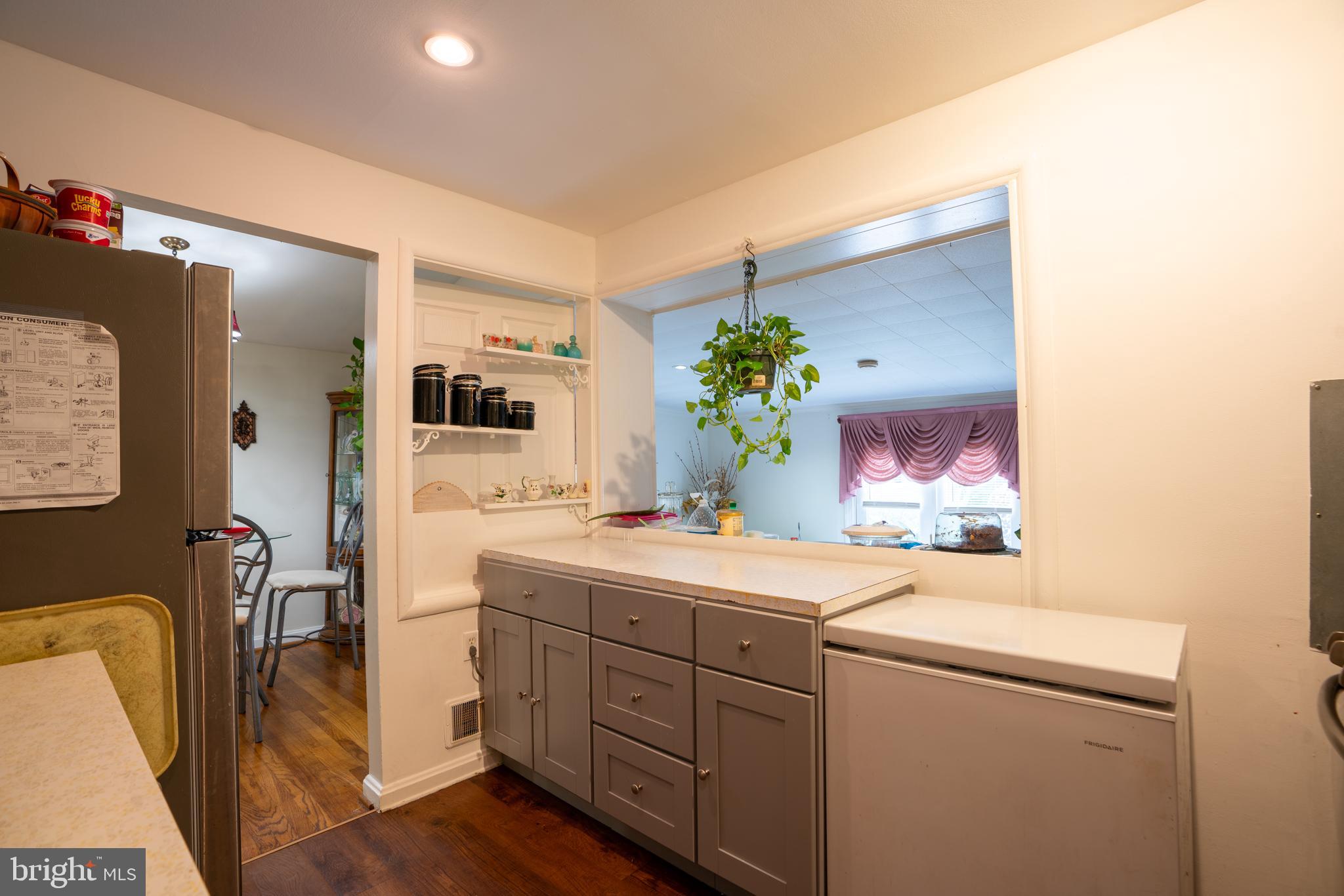 GREENWOOD KNOLLS - Residential