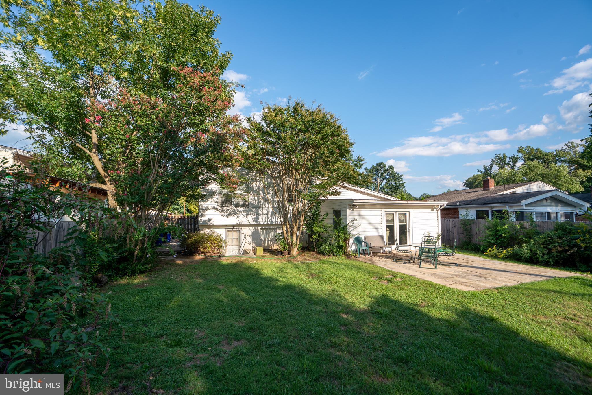 GREENWOOD KNOLLS - Residential