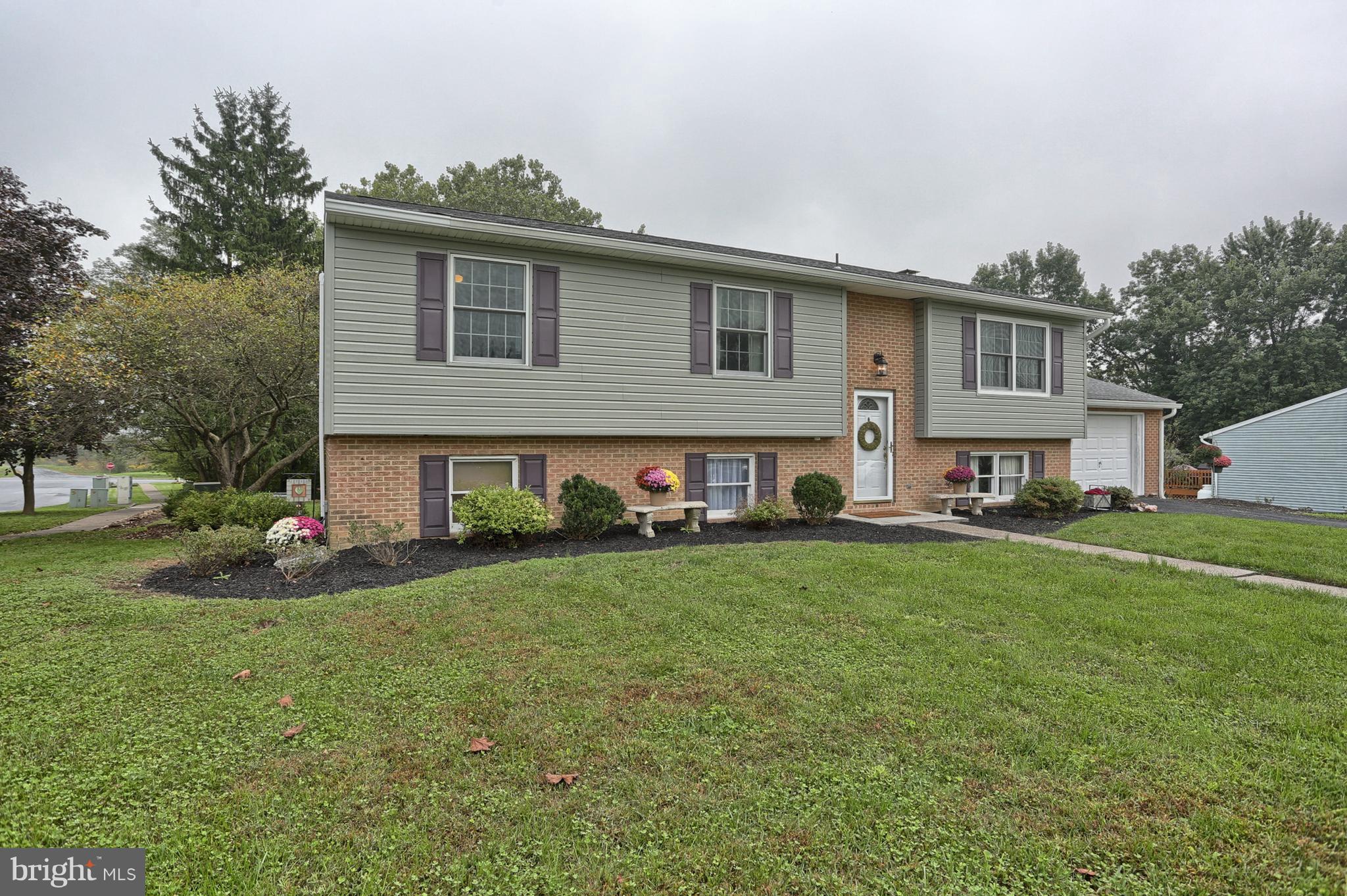 CENTENNIAL ACRES - Residential