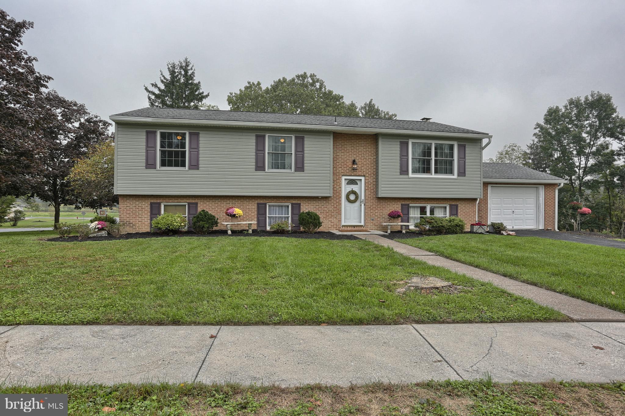 CENTENNIAL ACRES - Residential