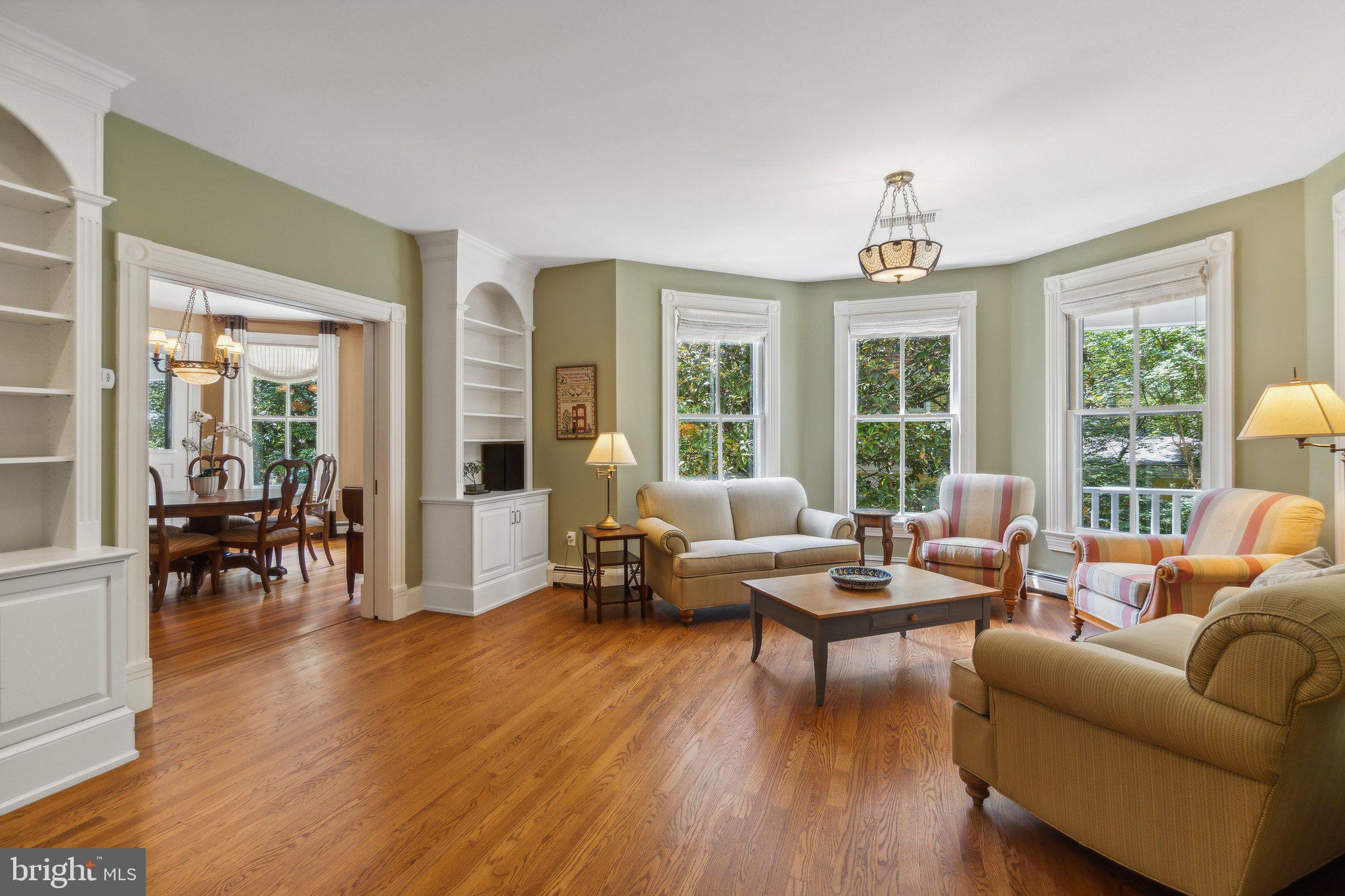 SOMERSET - Residential