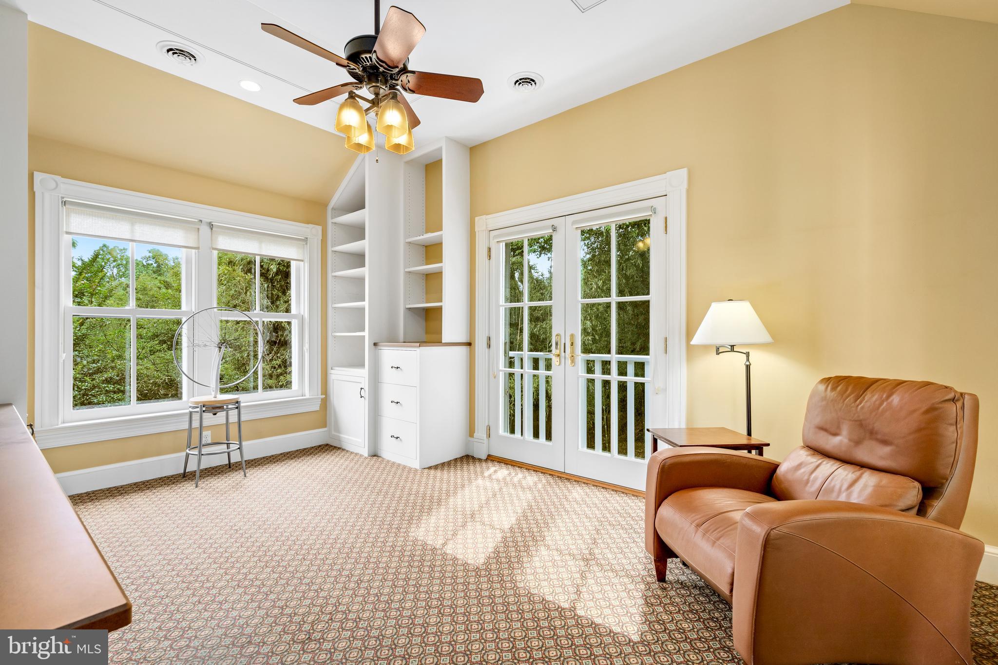 SOMERSET - Residential