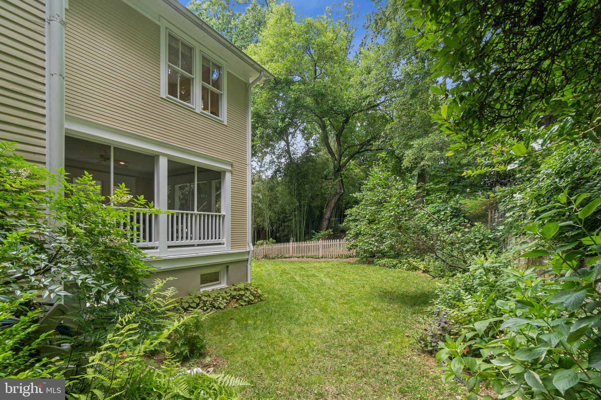 SOMERSET - Residential