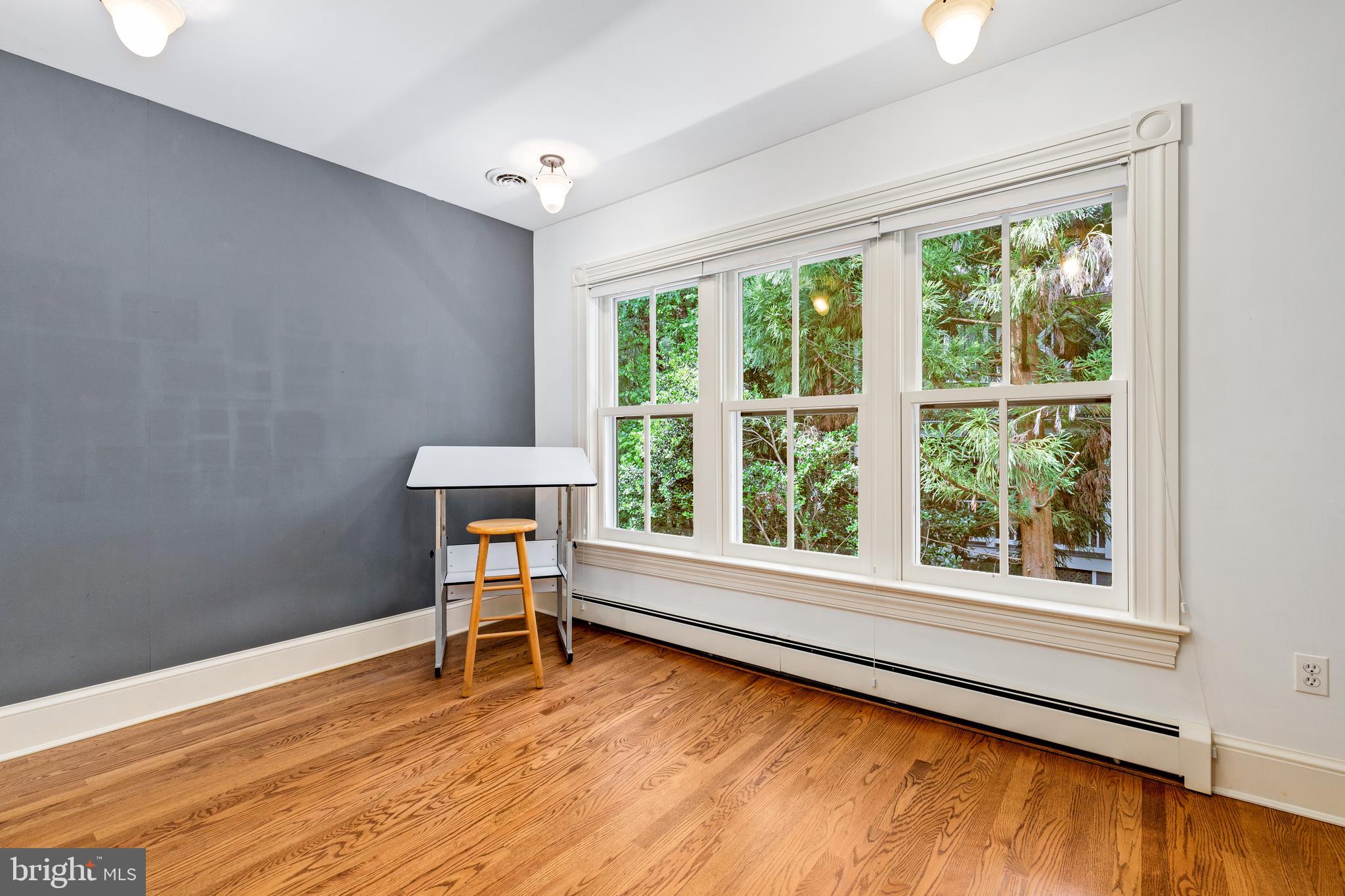 SOMERSET - Residential