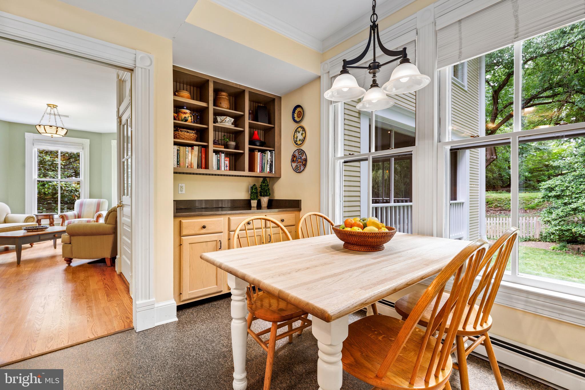 SOMERSET - Residential