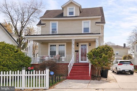 Homes For Sale - 111 Huff Avenue<br/> TRENTON, NJ 08618