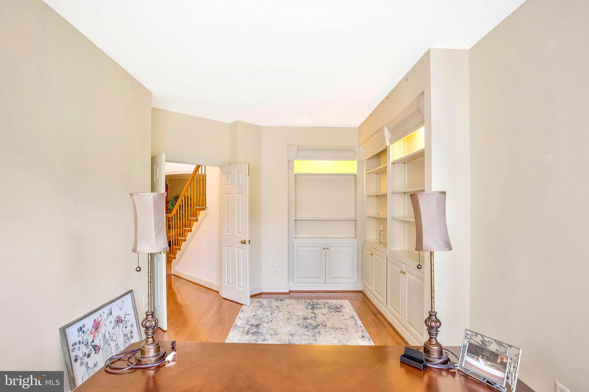 FAIRWOOD - Residential Lease