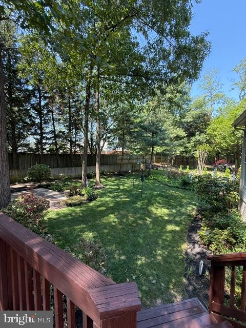 217 RACCOON RUN COURT