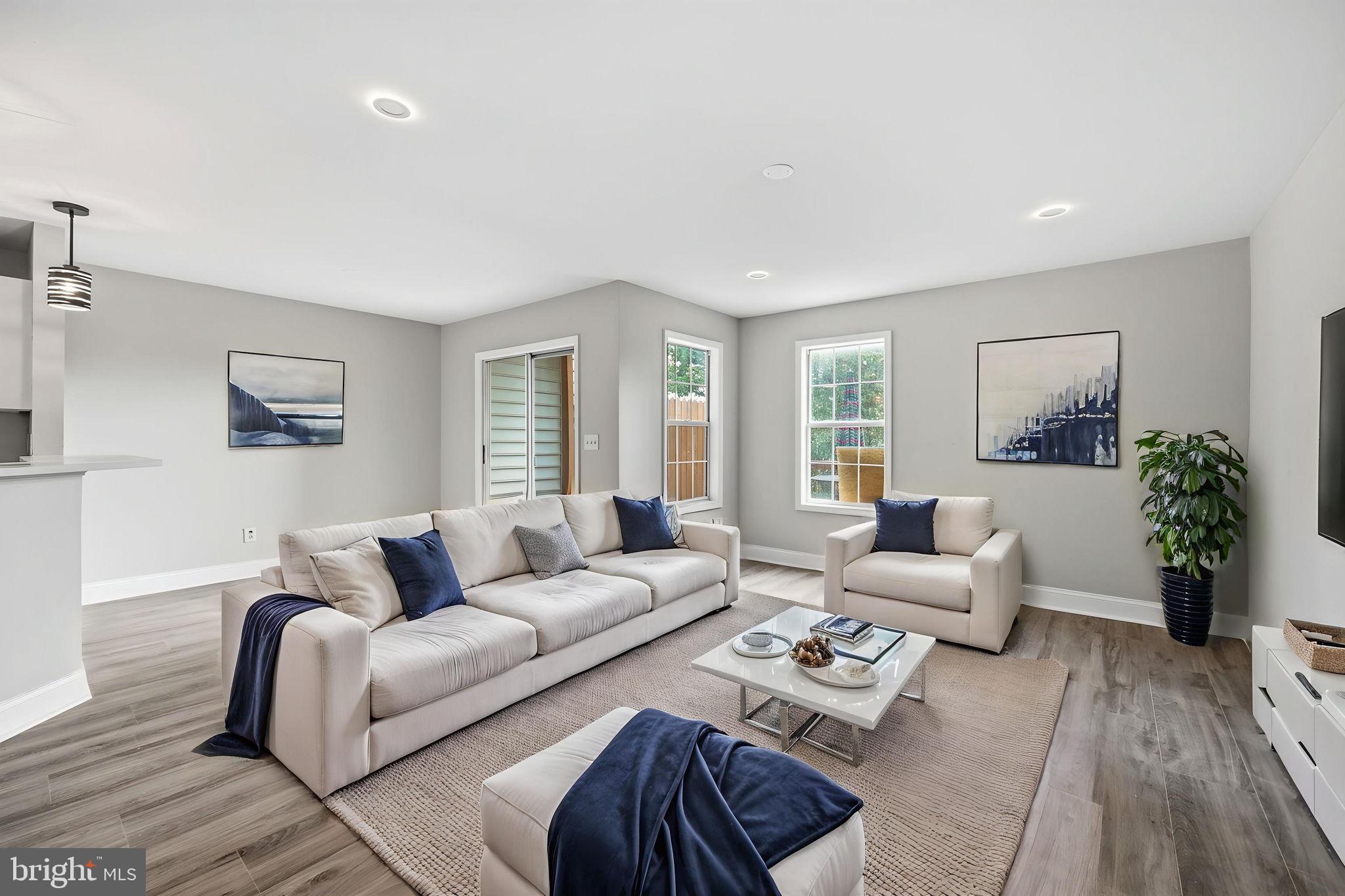 672 RIPPLEBROOK DRIVE