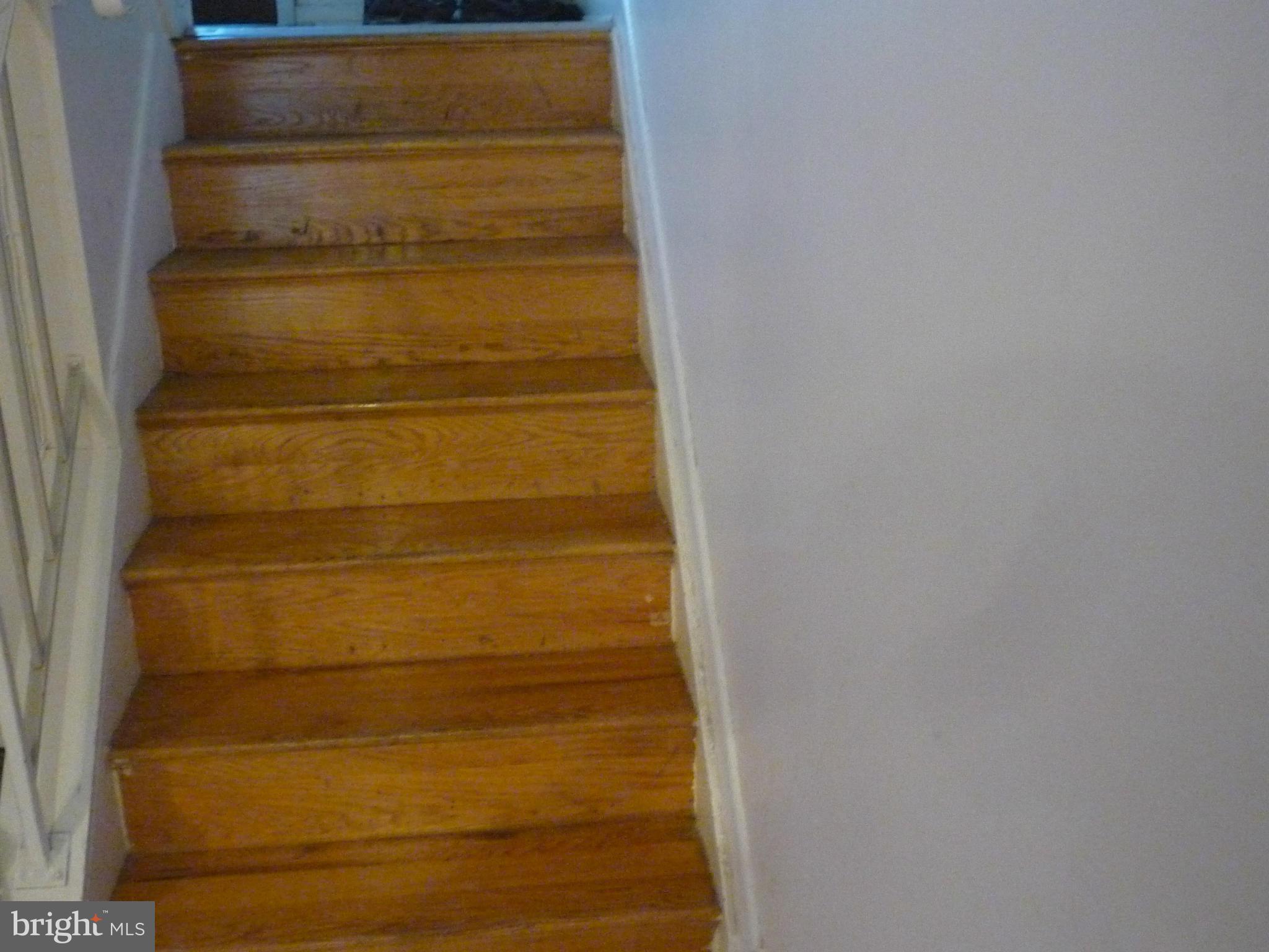 QUEEN ANNE VILLAGE - Residential