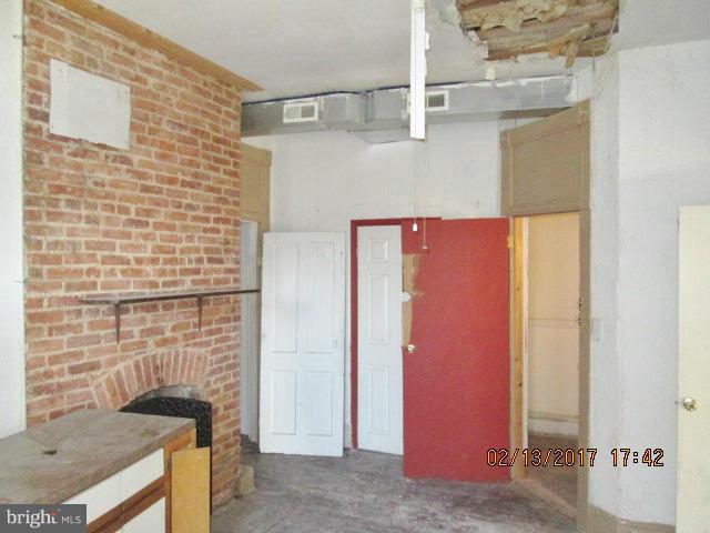 RESERVOIR HILL HISTORIC DISTRICT - Residential