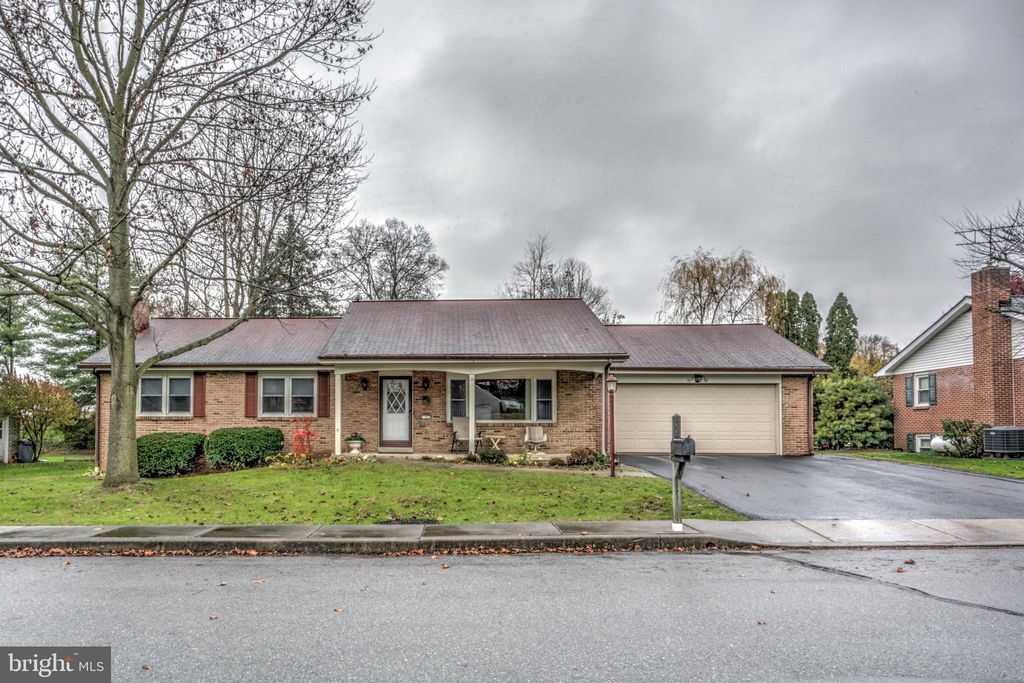 Photo of 121 BOMBERGER RD, AKRON, PA 17501 (MLS # PALA2027710)