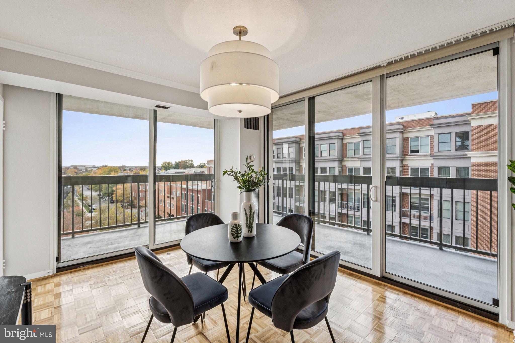 ALEXANDRIA HOUSE - Residential