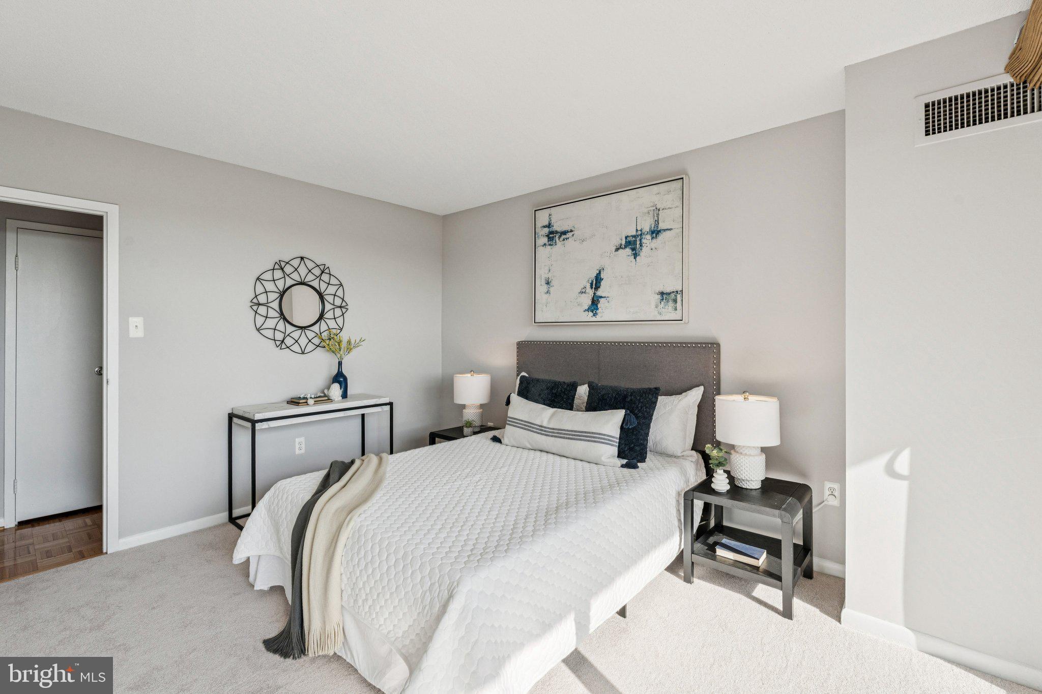 ALEXANDRIA HOUSE - Residential