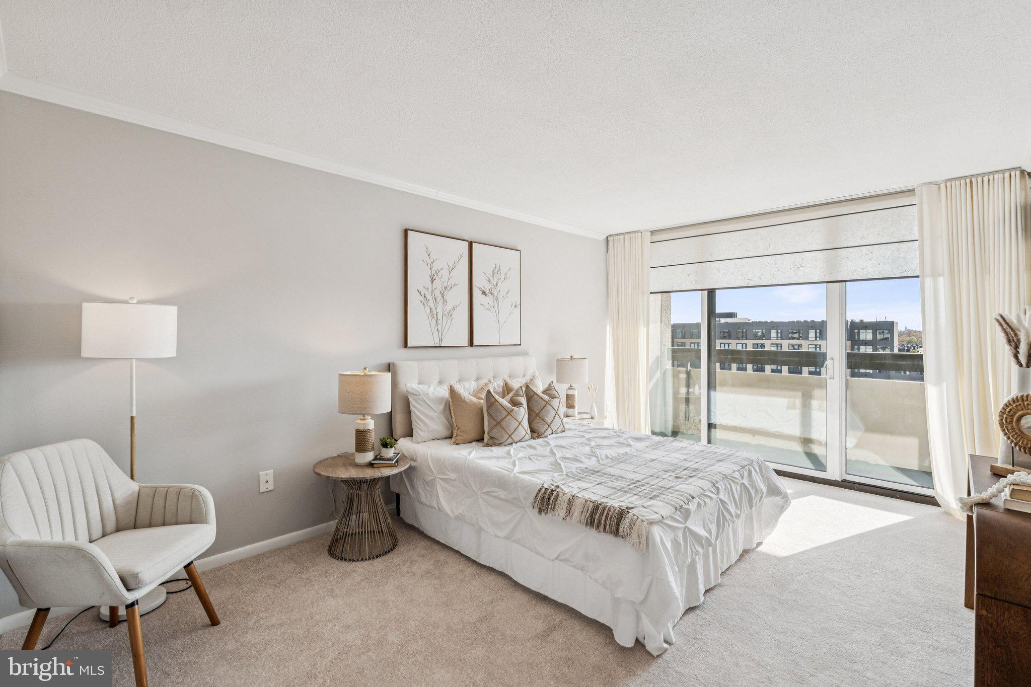 ALEXANDRIA HOUSE - Residential