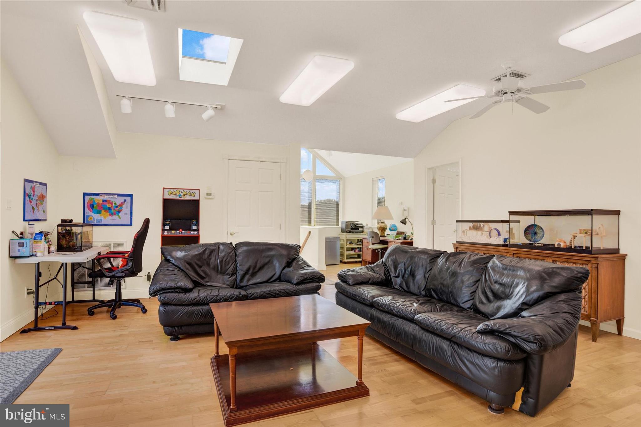 LOWER PAXTON TOWNSHIP - Residential