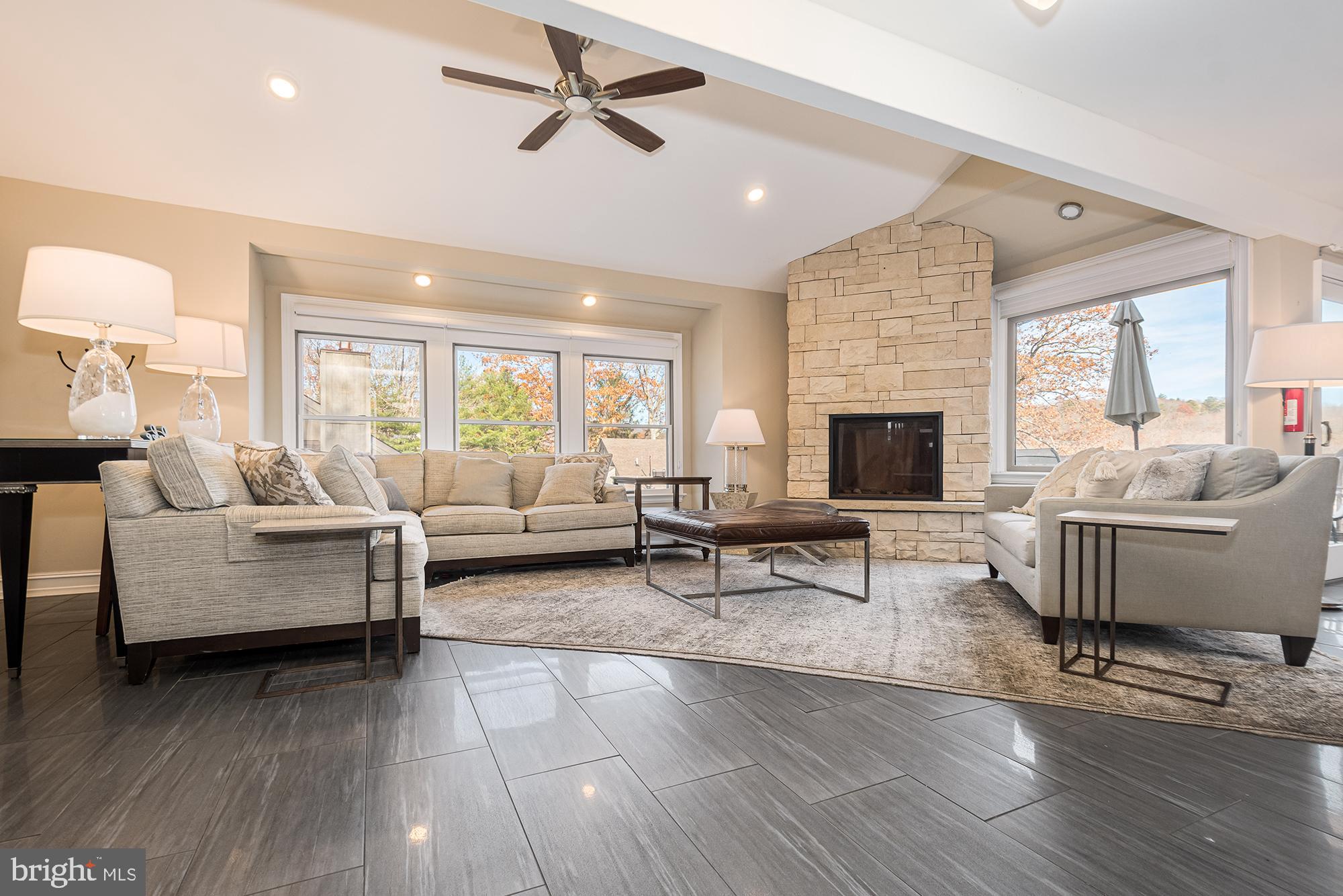 TIMBERLOFT - Residential