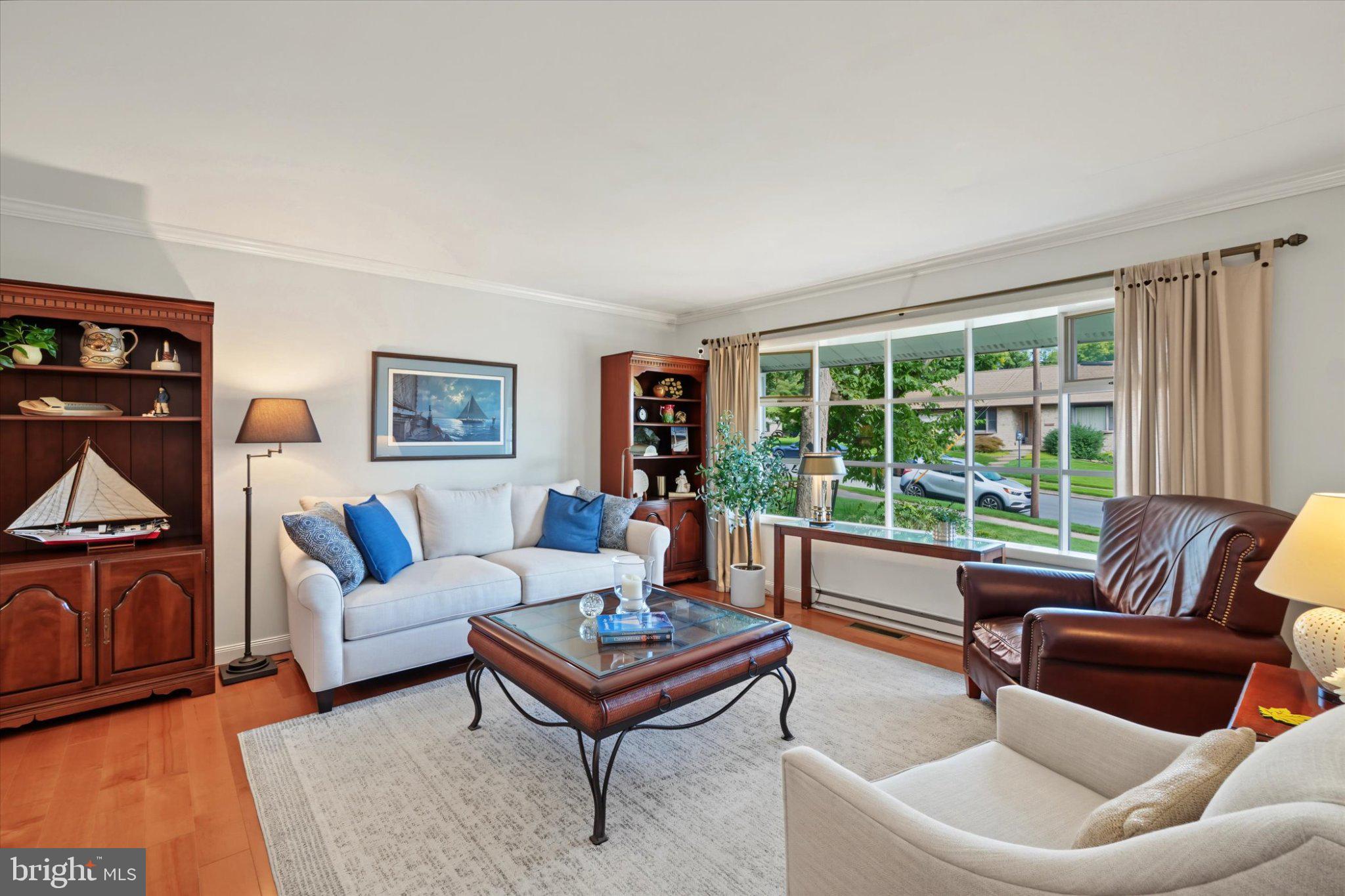 1310 FORREST DRIVE