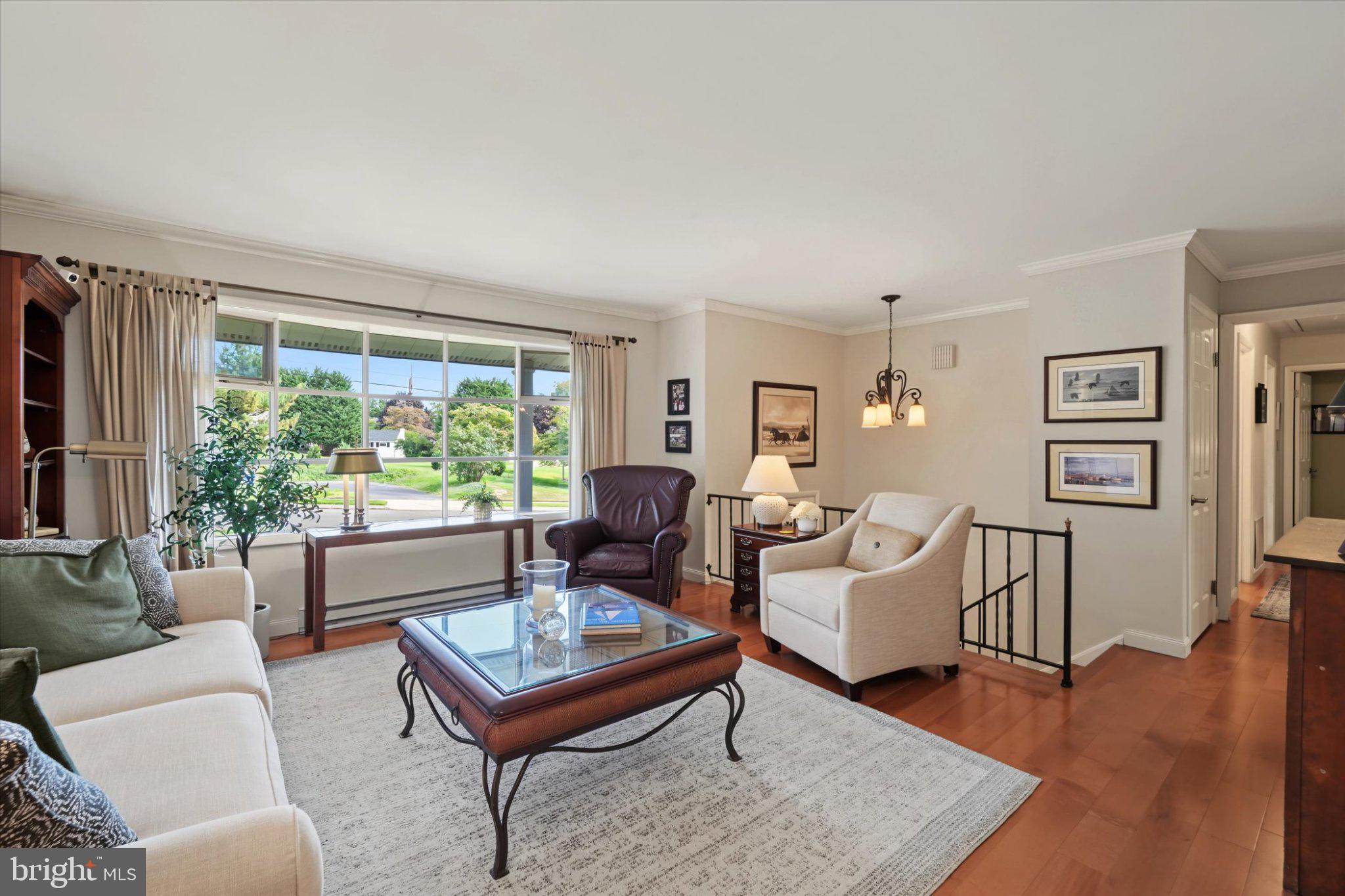 1310 FORREST DRIVE