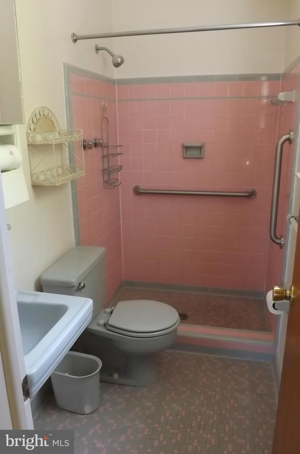 TRUEMAN HEIGHTS - Residential