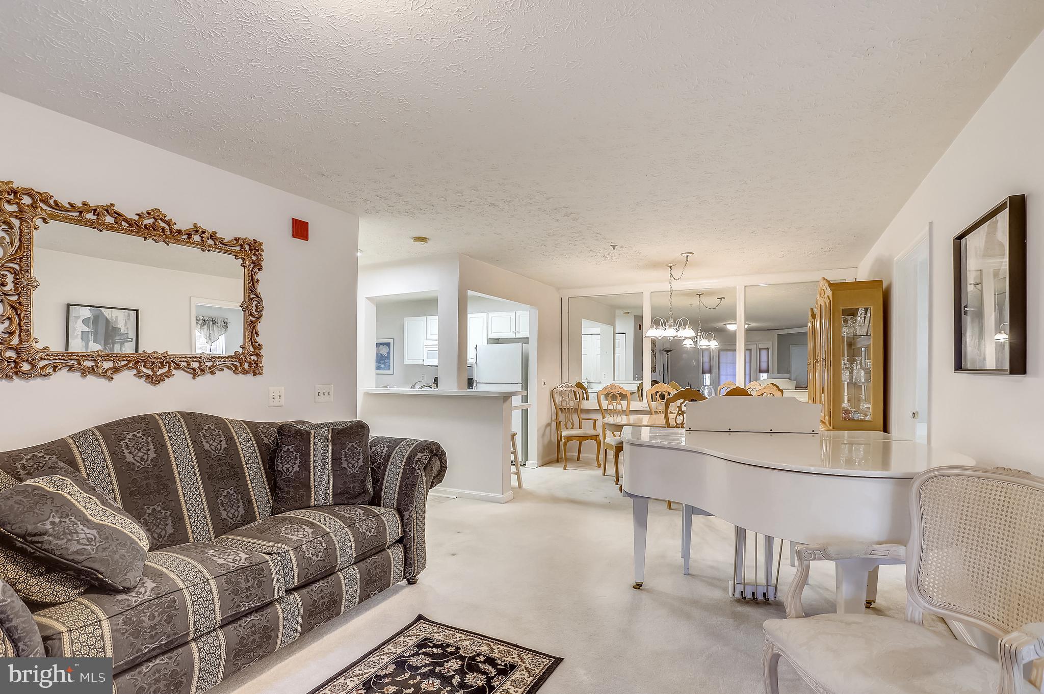 WINDGATE CONDO - Residential