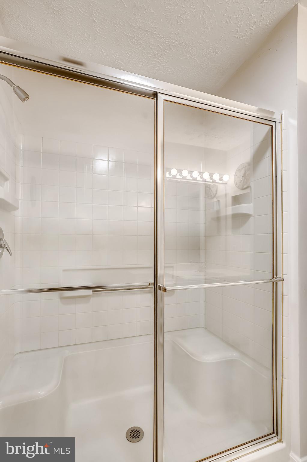 WINDGATE CONDO - Residential