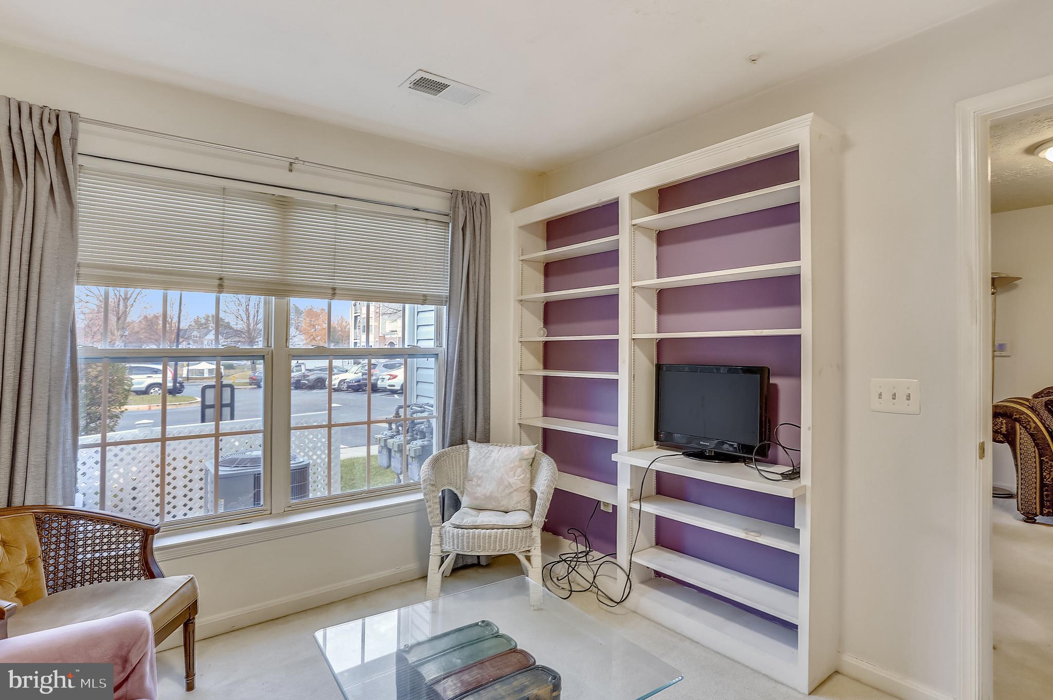 WINDGATE CONDO - Residential